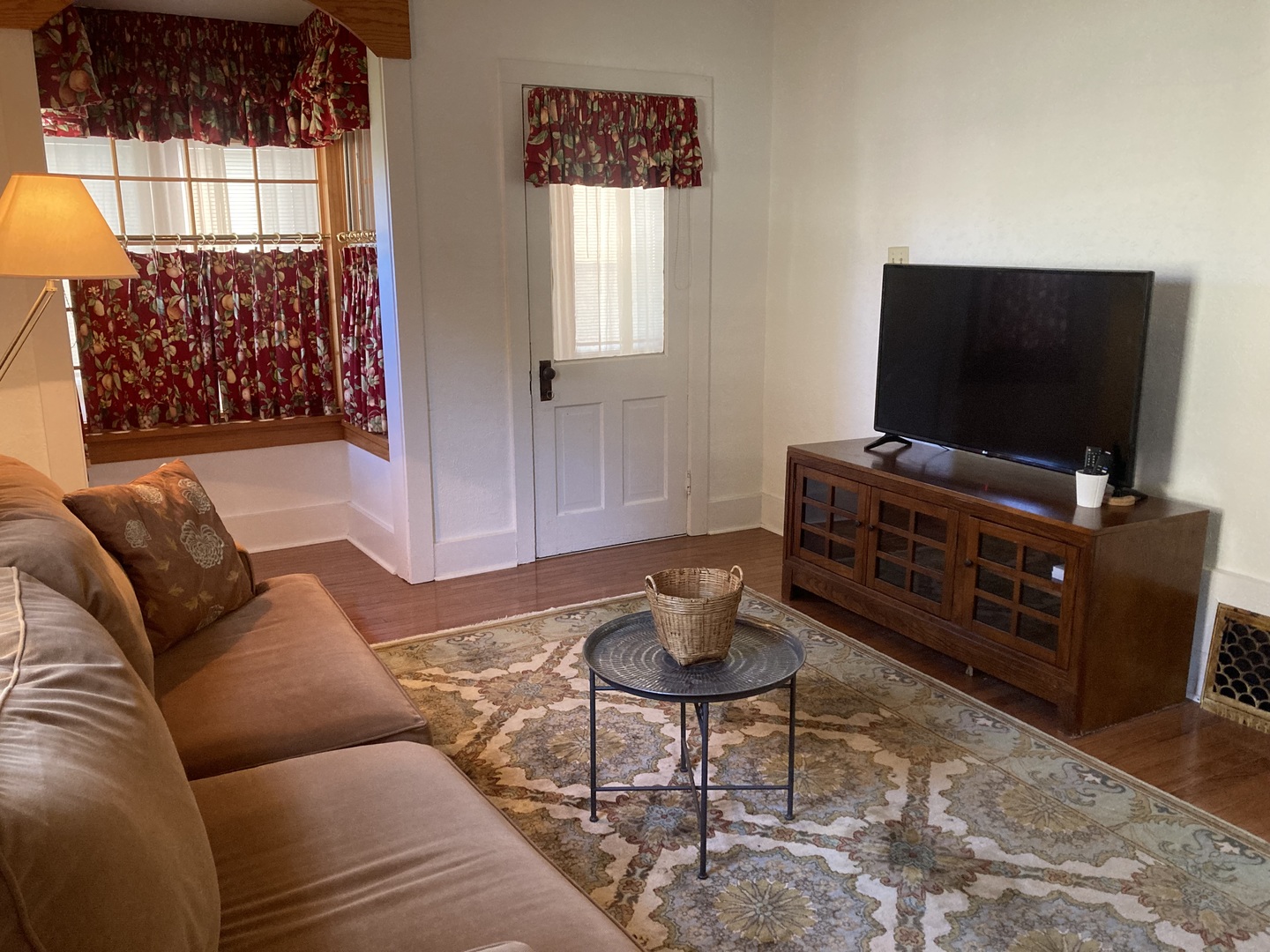 105 E Washington Street, Yorkville, IL 60560