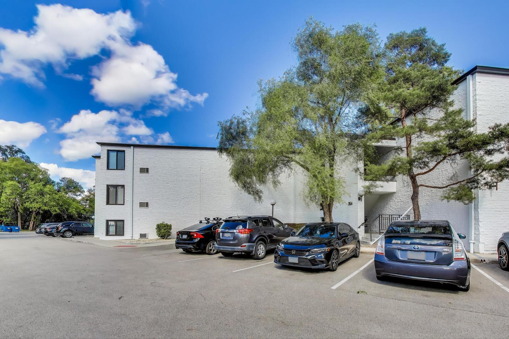 354 W Miner Street #3A, Arlington Heights, IL 60005