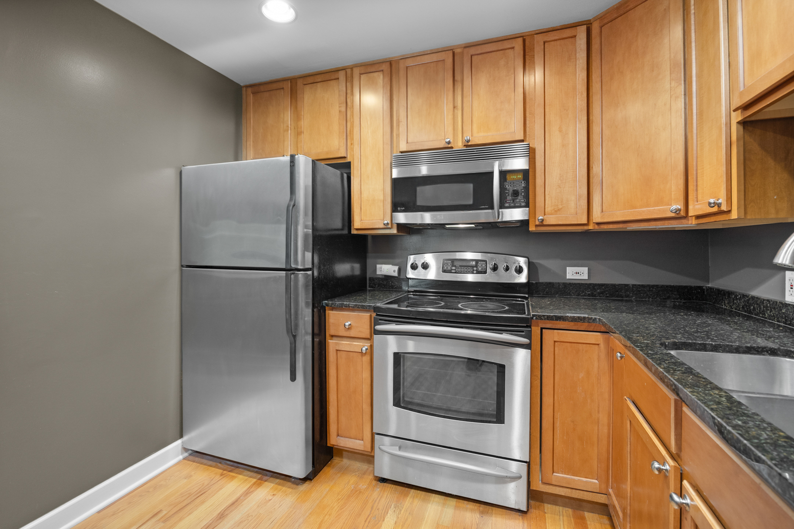 5400 Astor Lane #306, Rolling Meadows, IL 60008