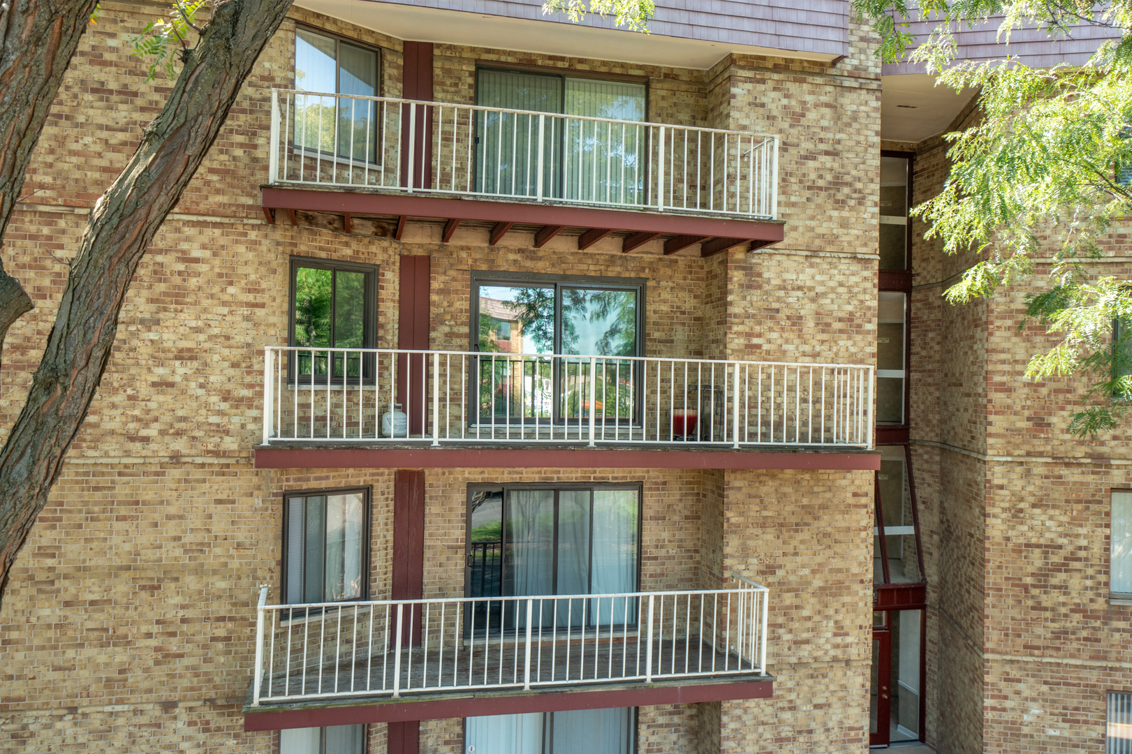 5400 Astor Lane #306, Rolling Meadows, IL 60008
