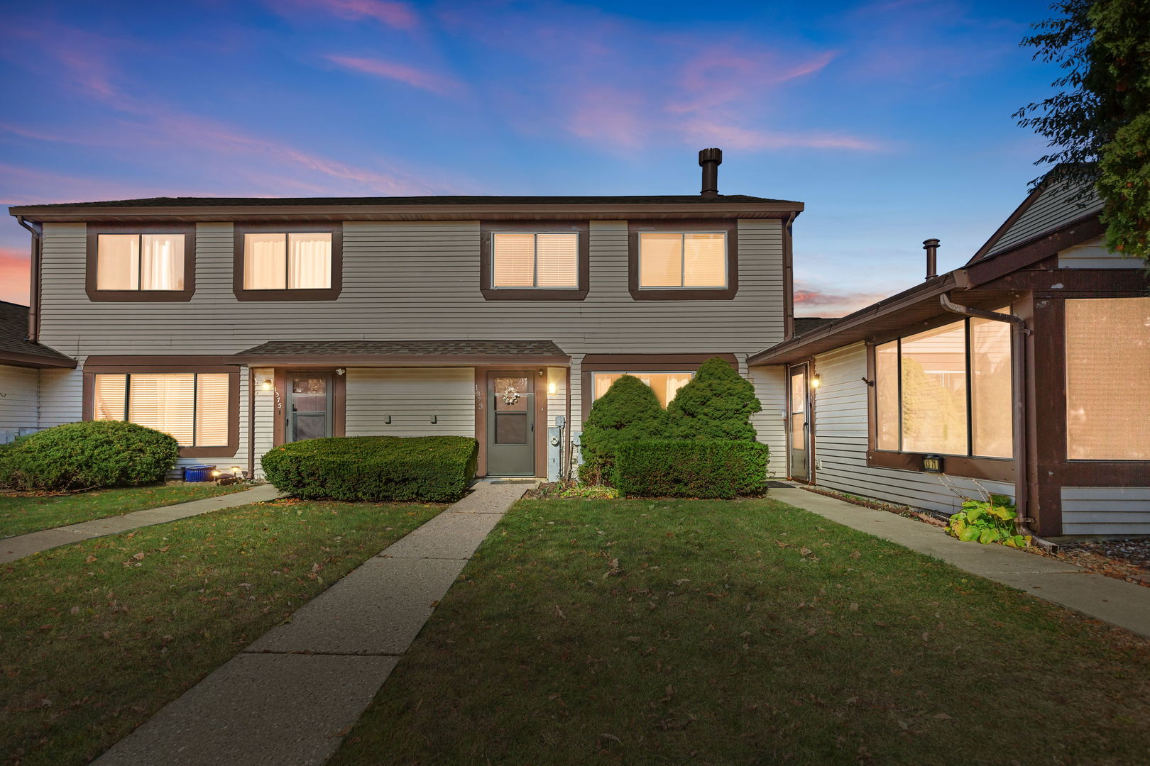 1373 Court Maria, Hanover Park, IL 60133