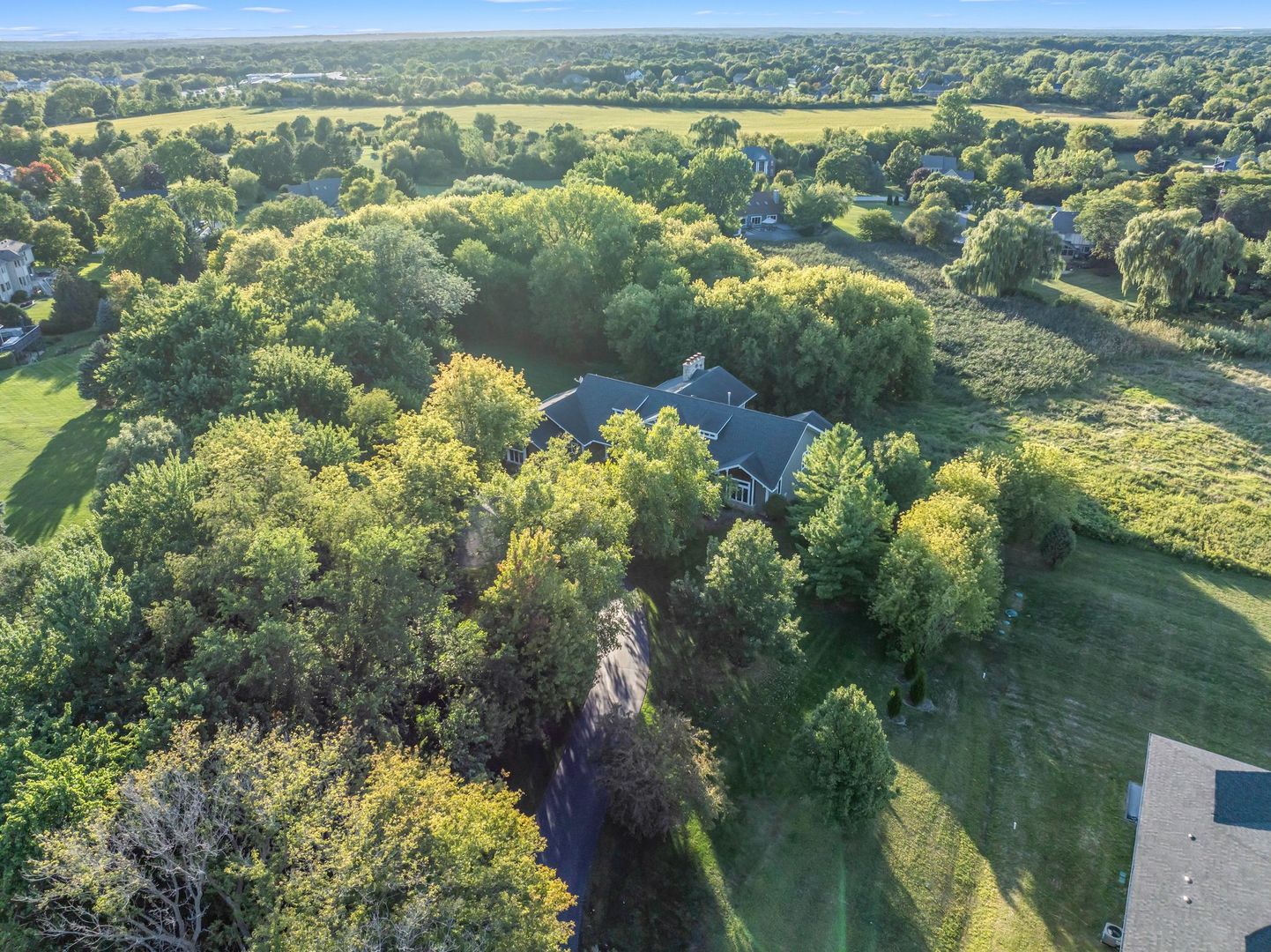 7 Anne Court, Hawthorn Woods, IL 60047