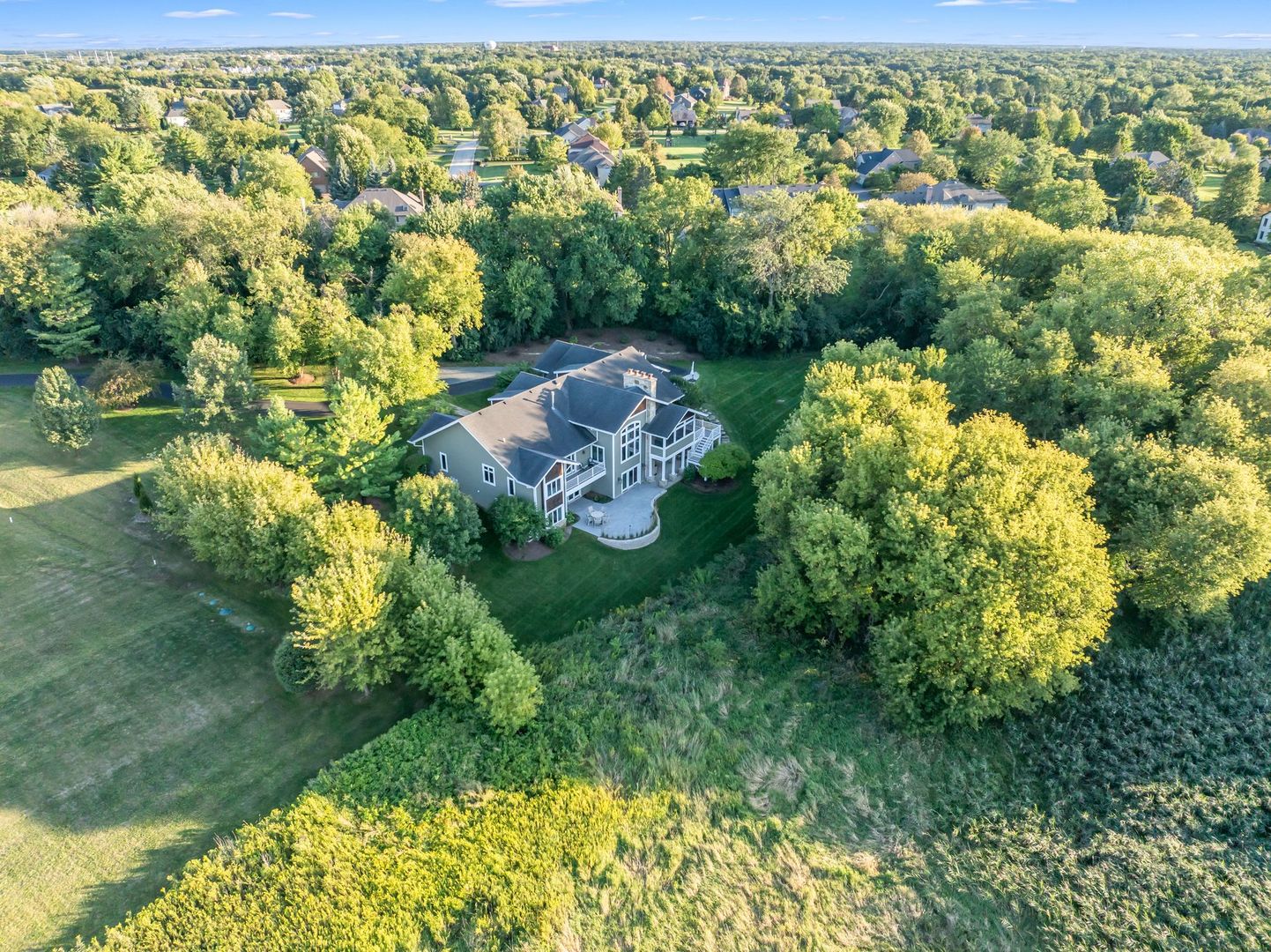 7 Anne Court, Hawthorn Woods, IL 60047