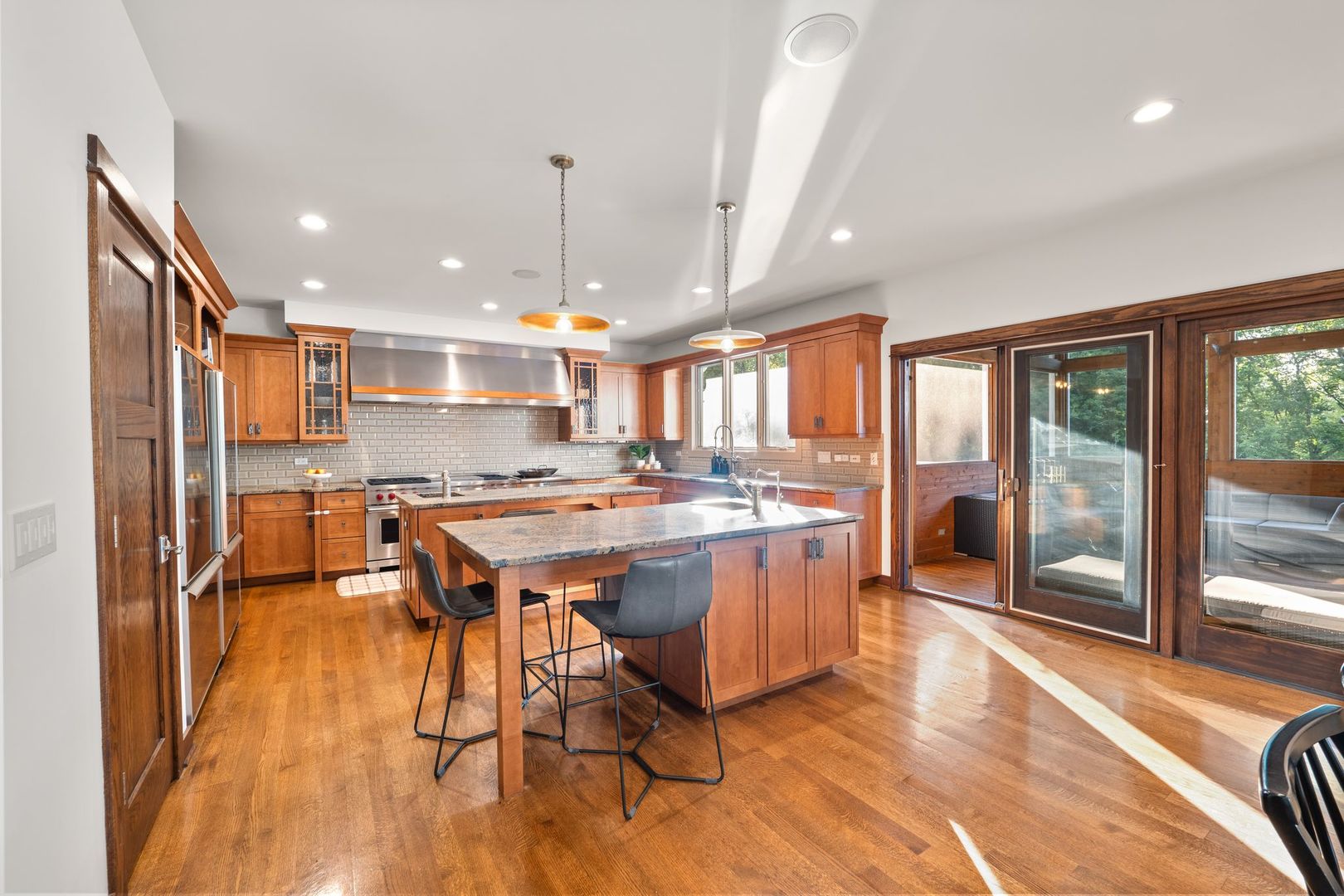 7 Anne Court, Hawthorn Woods, IL 60047