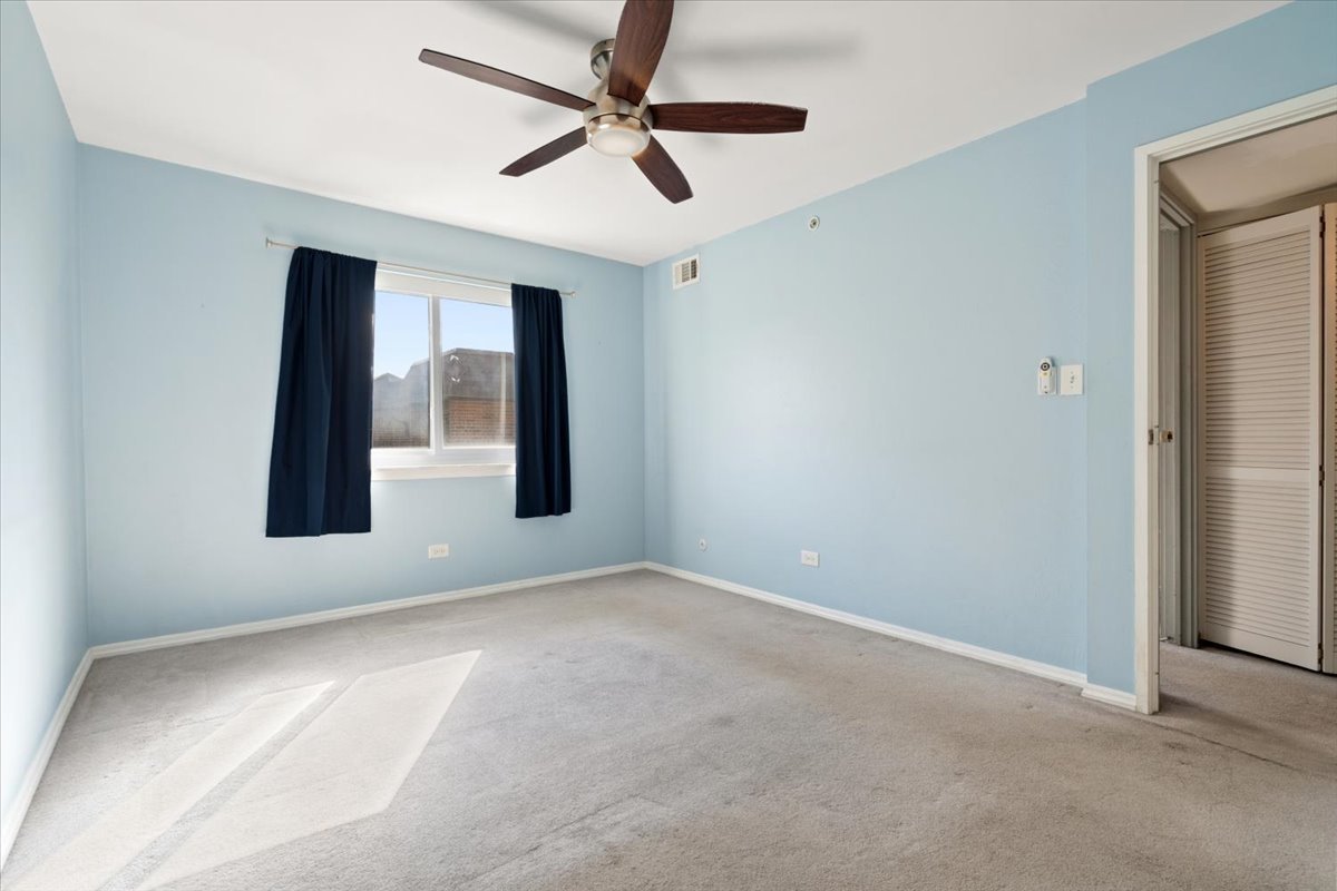928 Casey Court #5, Schaumburg, IL 60173