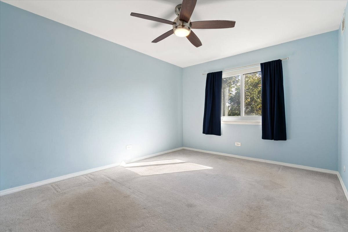 928 Casey Court #5, Schaumburg, IL 60173
