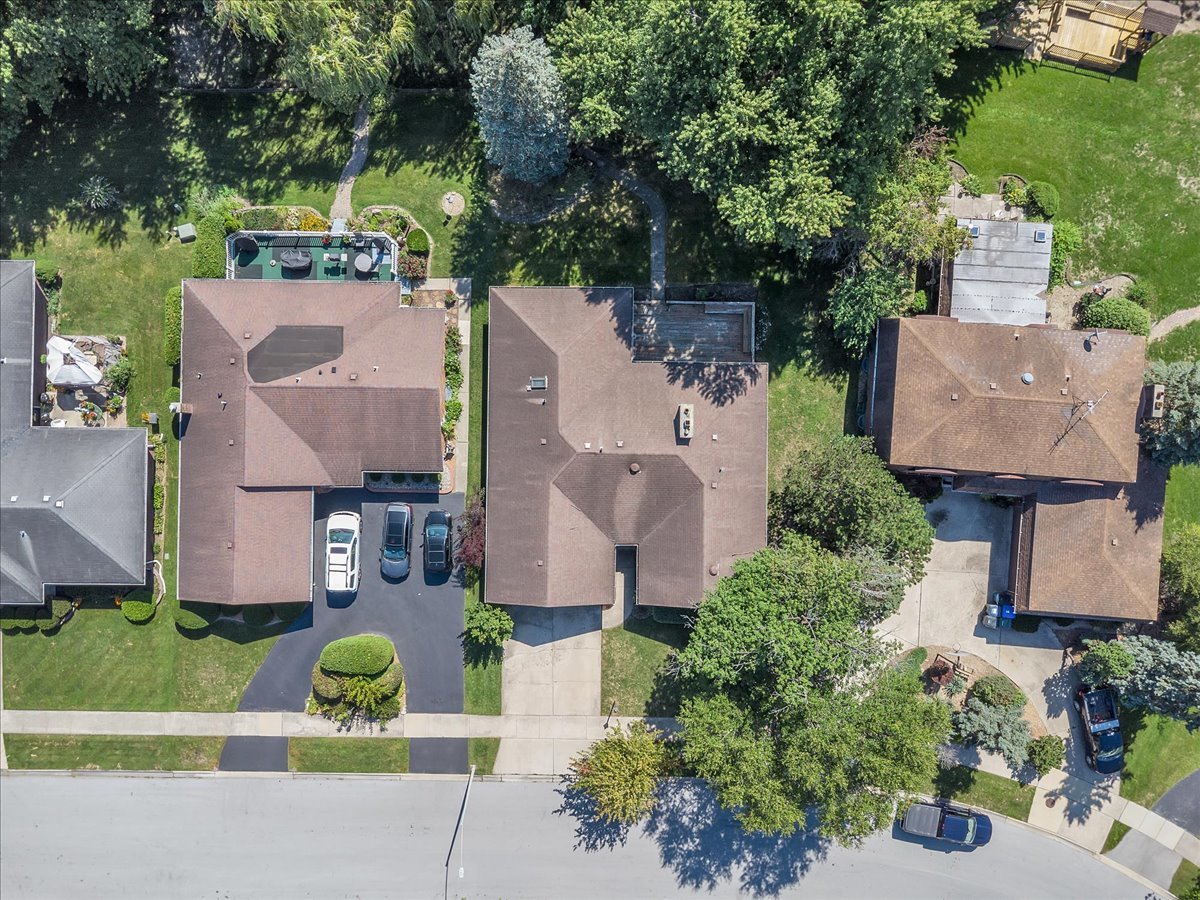 17339 Kimbark Avenue, South Holland, IL 60473