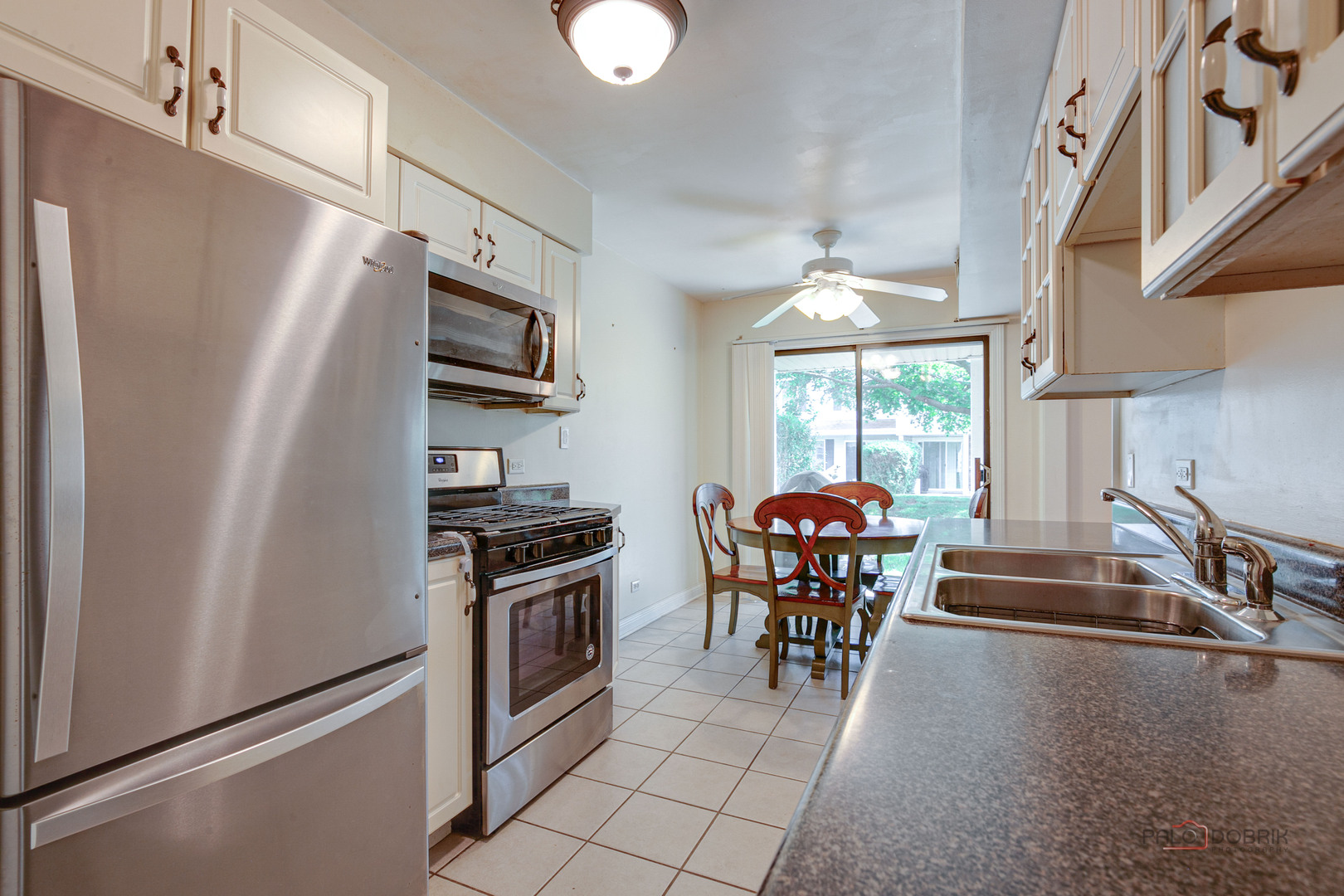365 Jefferson Court, Vernon Hills, IL 60061