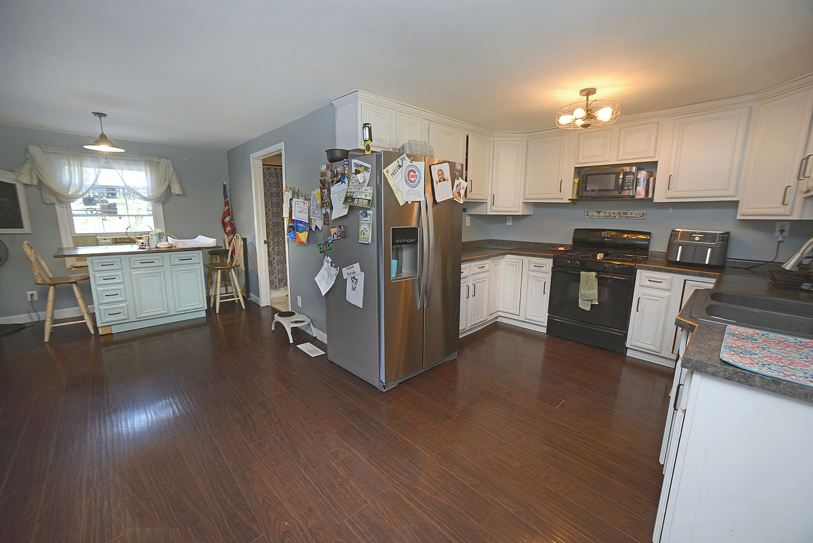 207 E Lincoln Street, Seneca, IL 61360