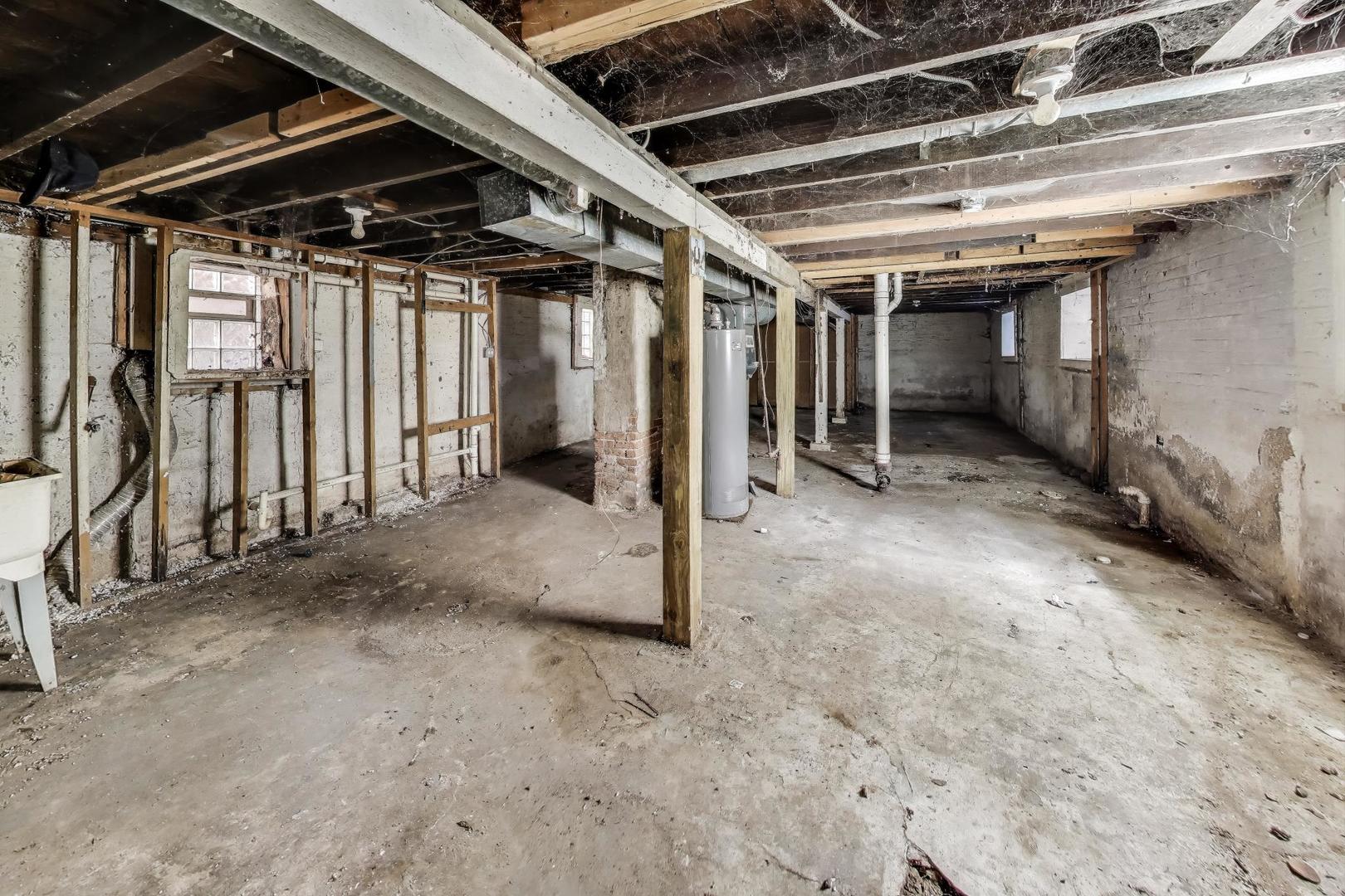 715 E 91ST Place, Chicago, IL 60619