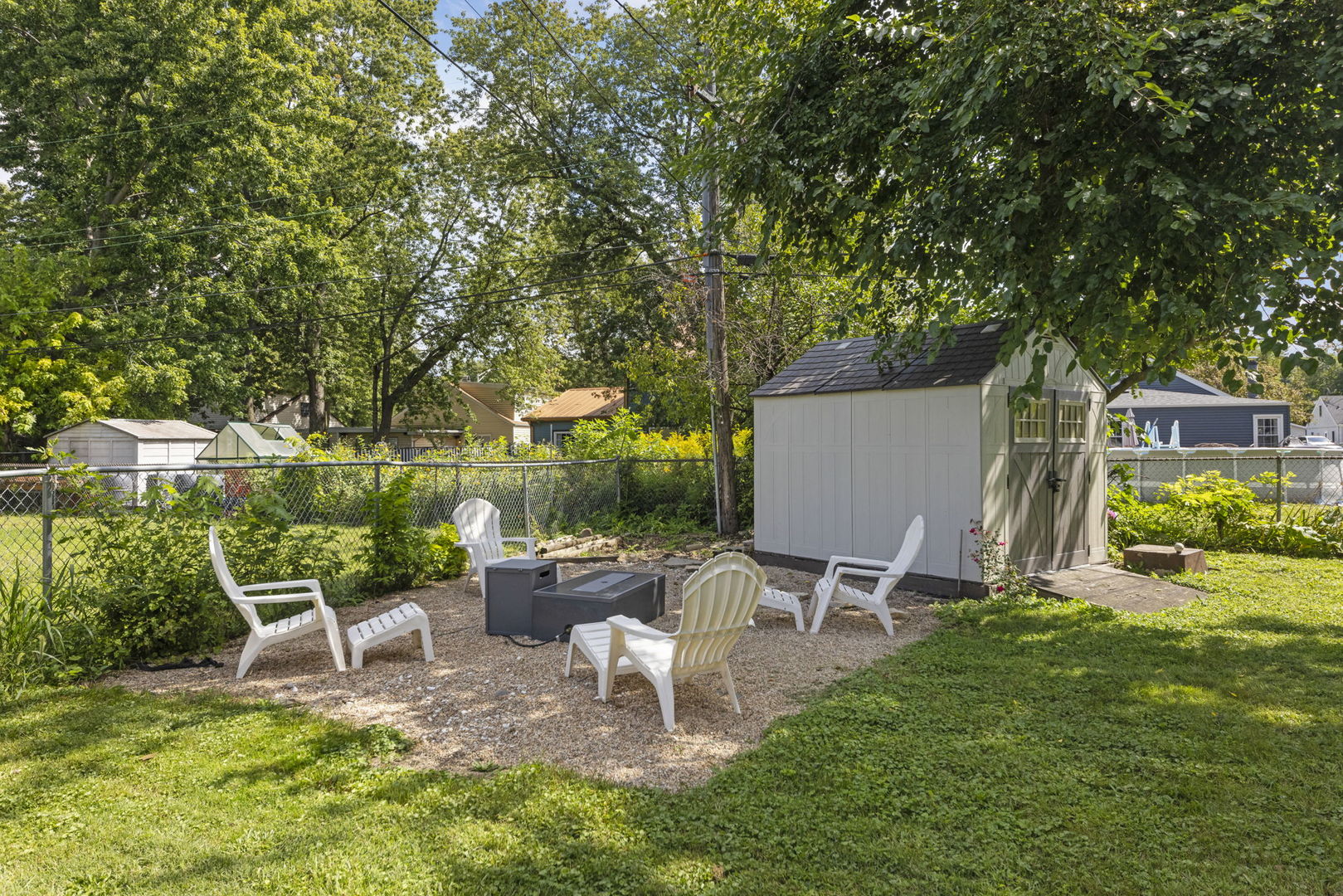 9217 Lynwood Drive, Oak Lawn, IL 60453
