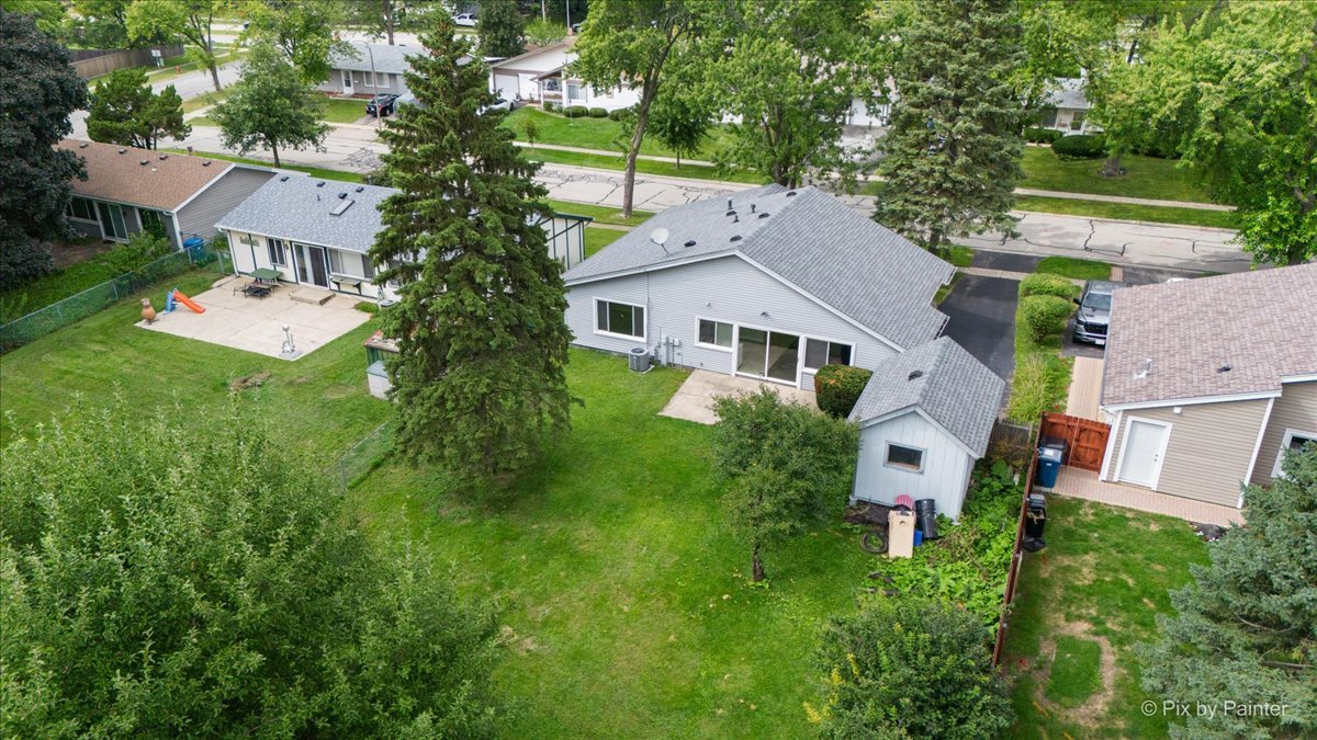 1607 W Celebrity Circle, Hanover Park, IL 60133