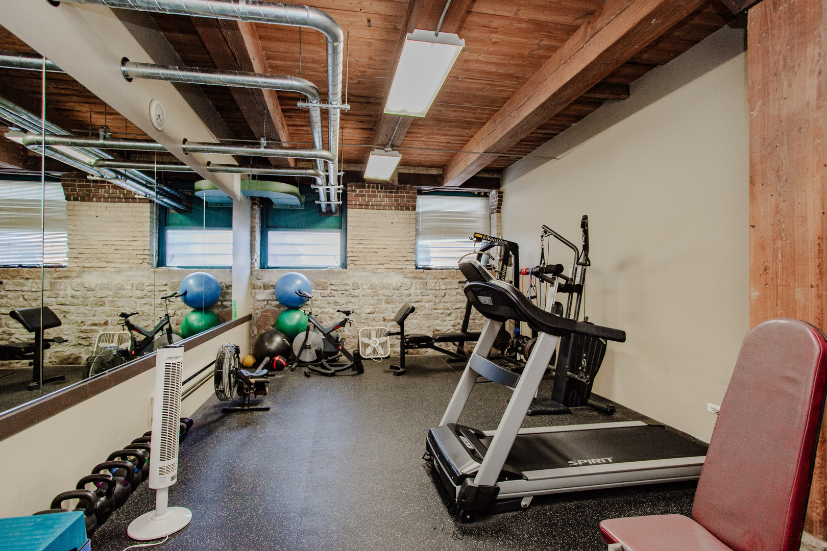 4745 N Ravenswood Avenue #210, Chicago, IL 60640