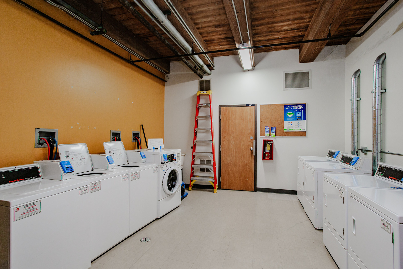 4745 N Ravenswood Avenue #210, Chicago, IL 60640
