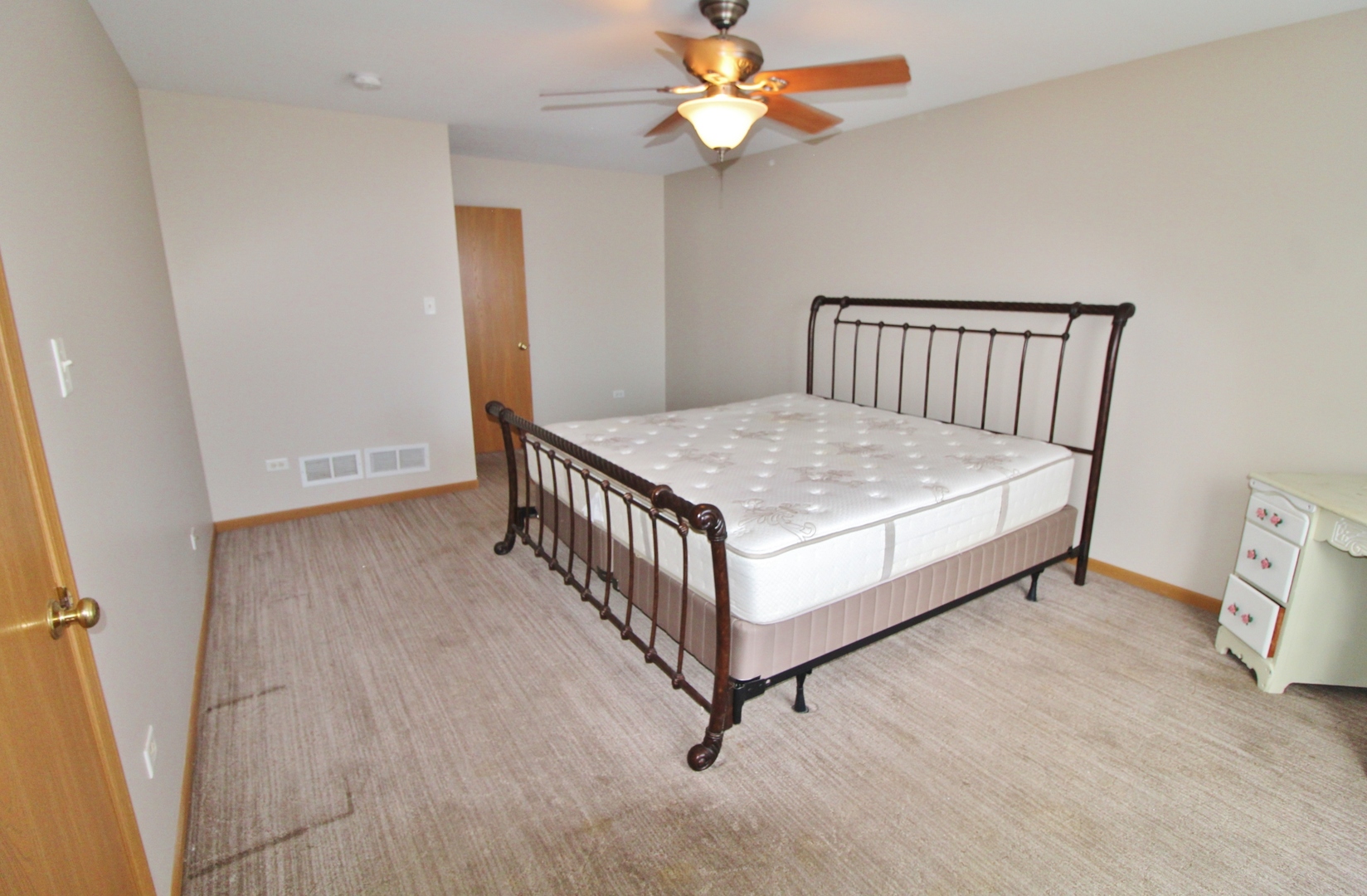 2005 Mountain Road, Morris, IL 60450