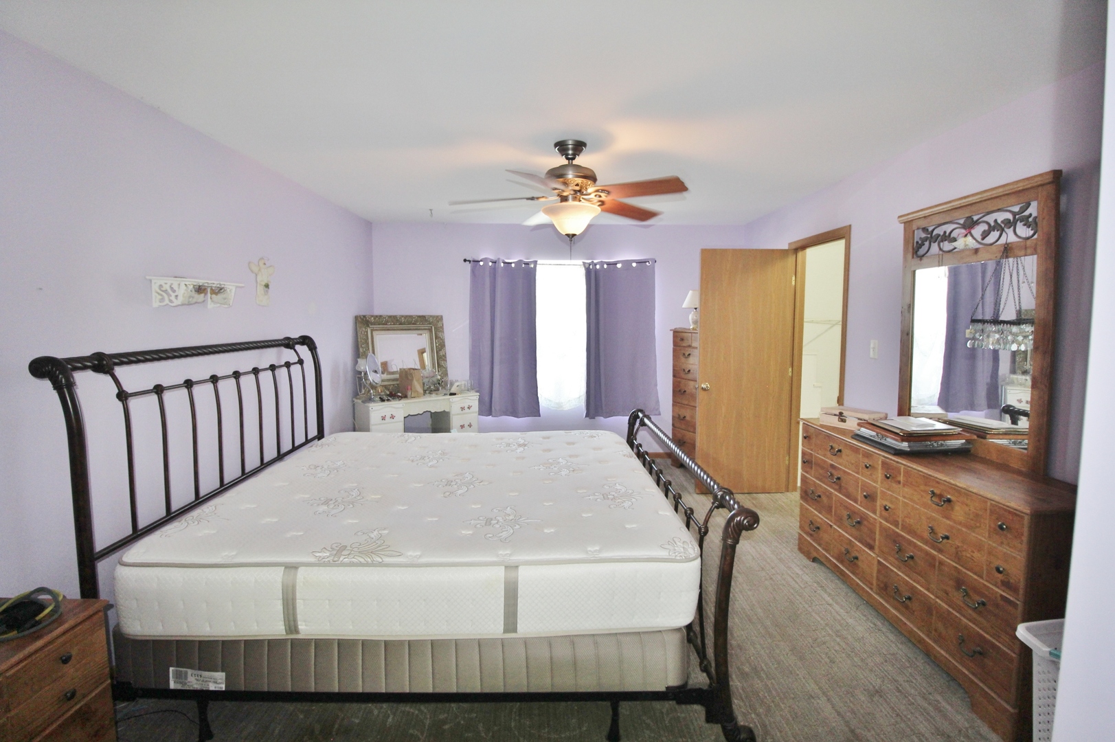 2005 Mountain Road, Morris, IL 60450