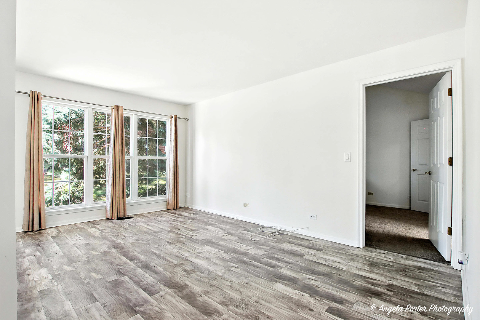 17687 W Running Creek Court, Gurnee, IL 60031