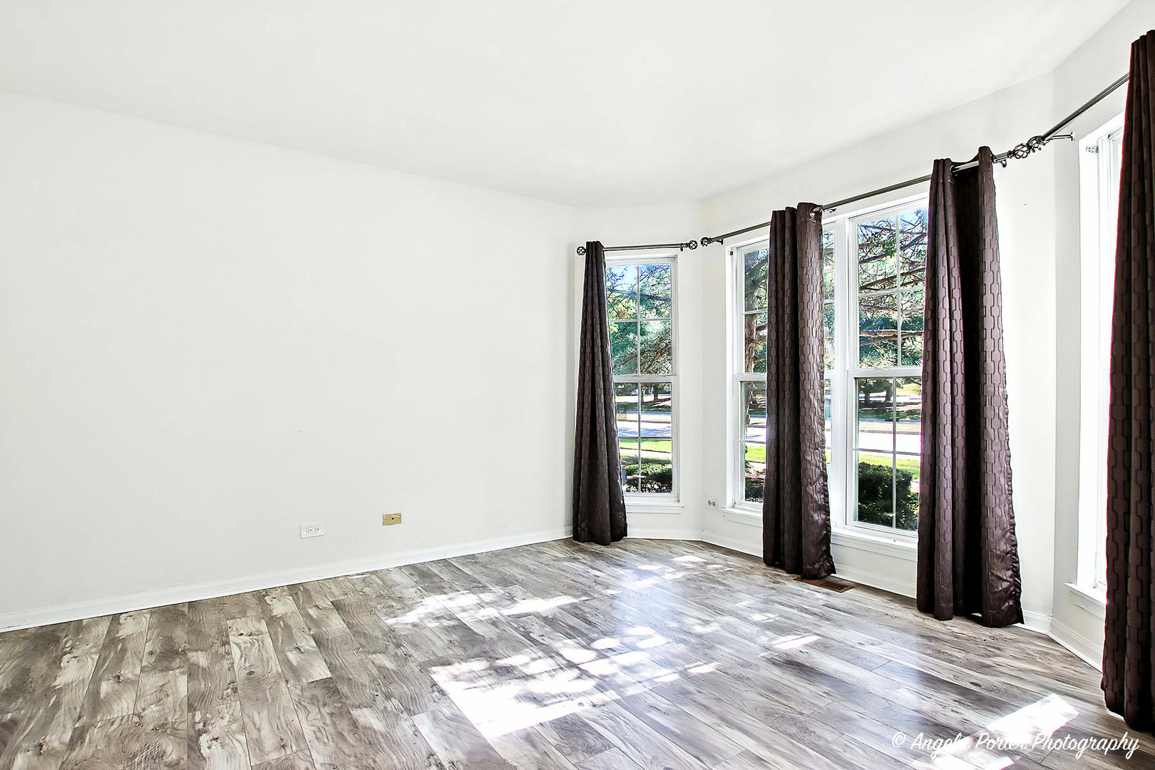 17687 W Running Creek Court, Gurnee, IL 60031