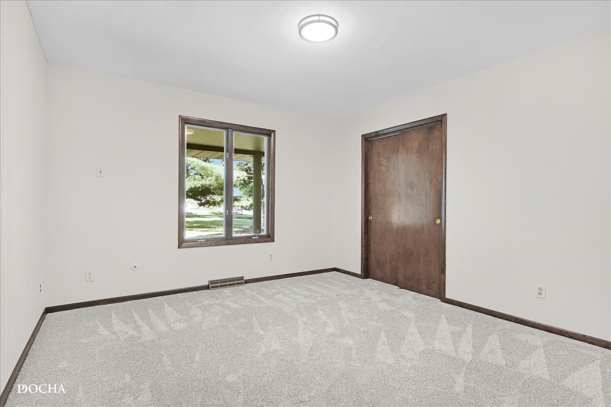 171 Woodland Drive, Plano, IL 60545