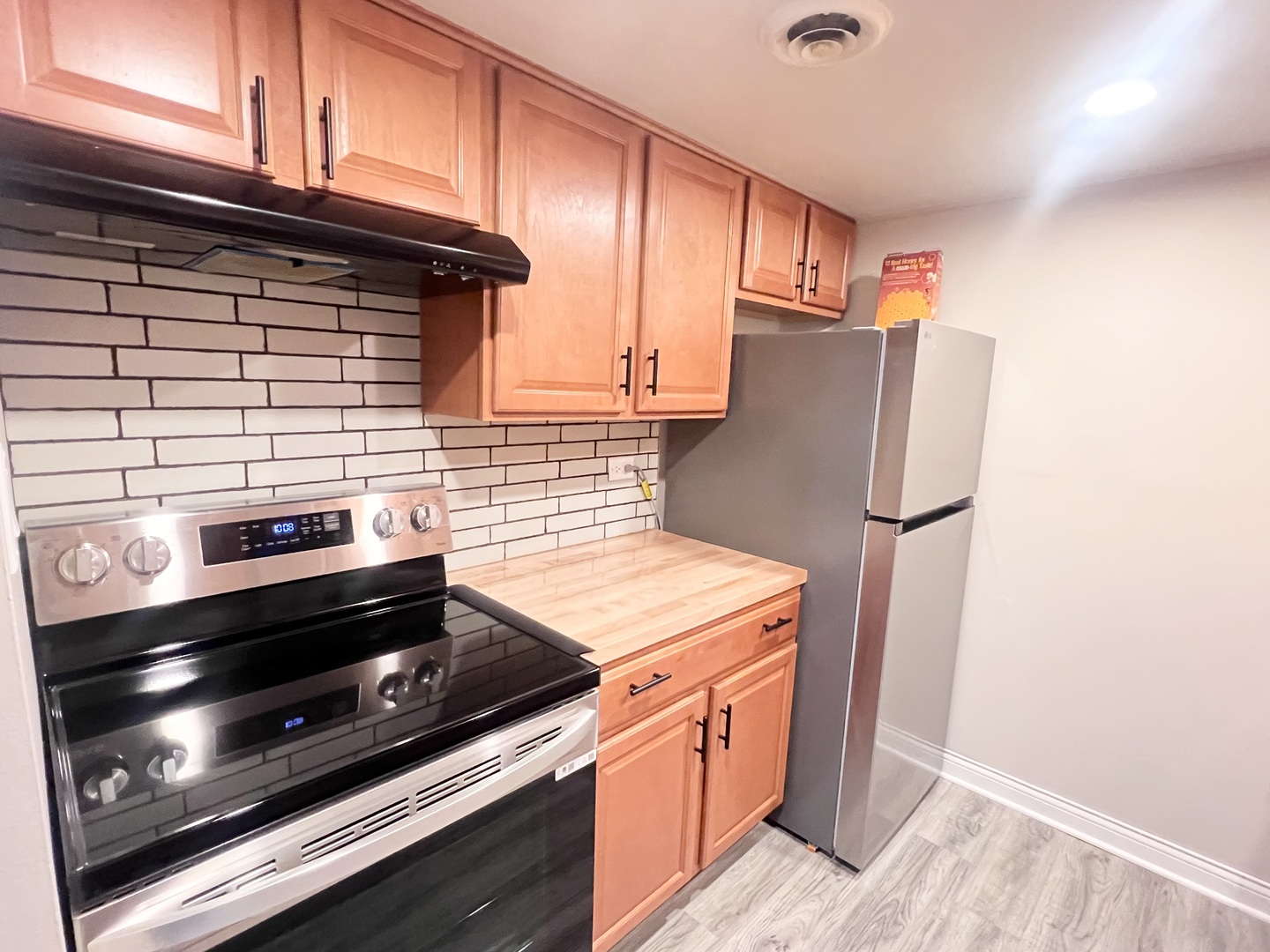 3240 N Manor Drive #130, Lansing, IL 60438