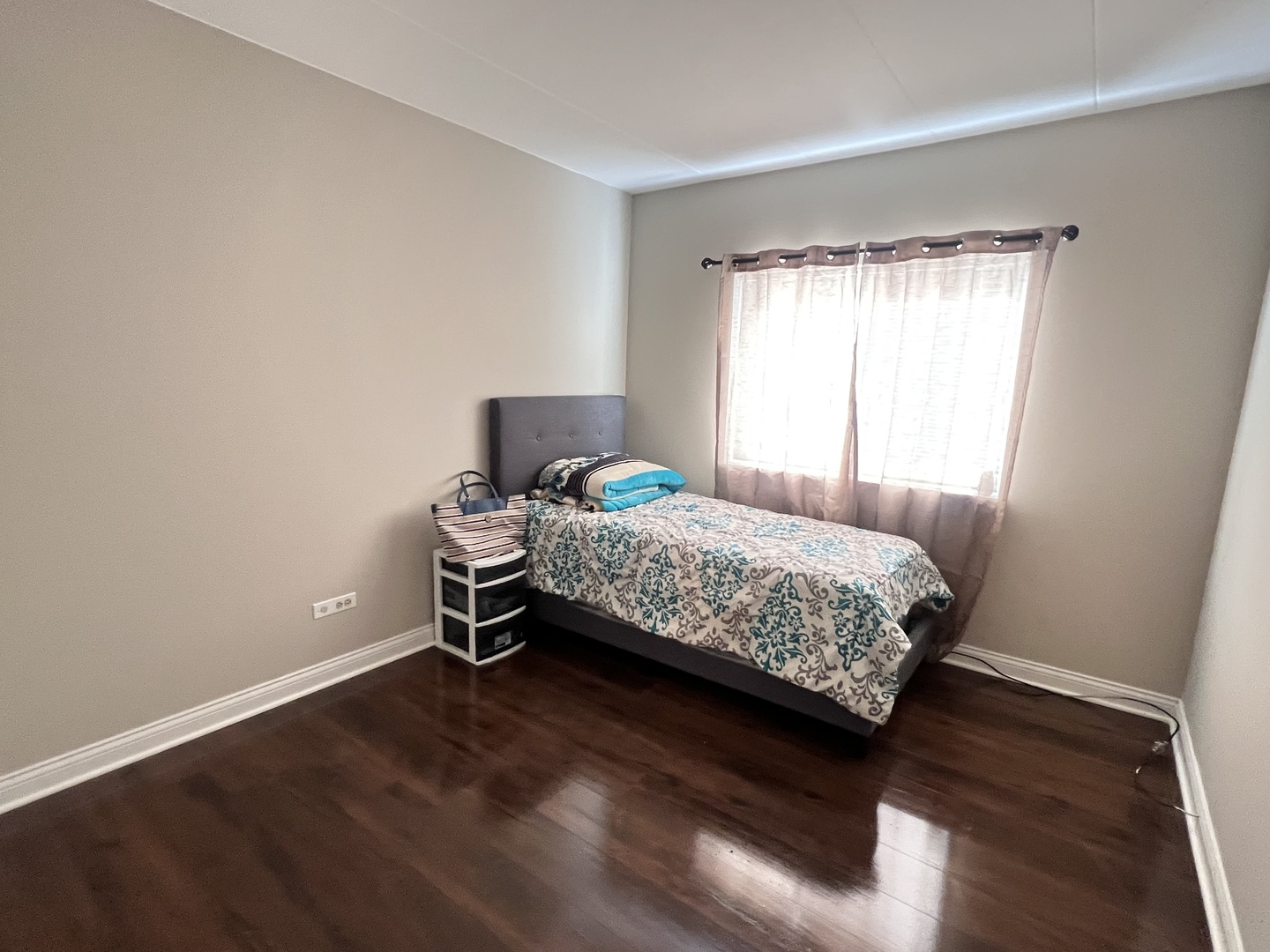 3240 N Manor Drive #130, Lansing, IL 60438