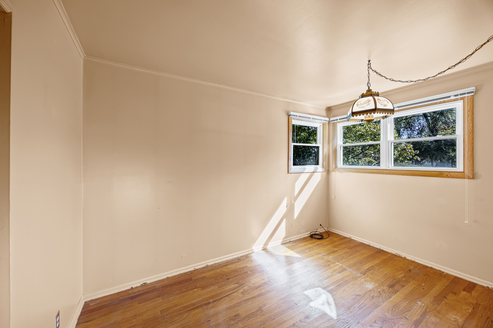 8100 S Kilpatrick Avenue, Chicago, IL 60652