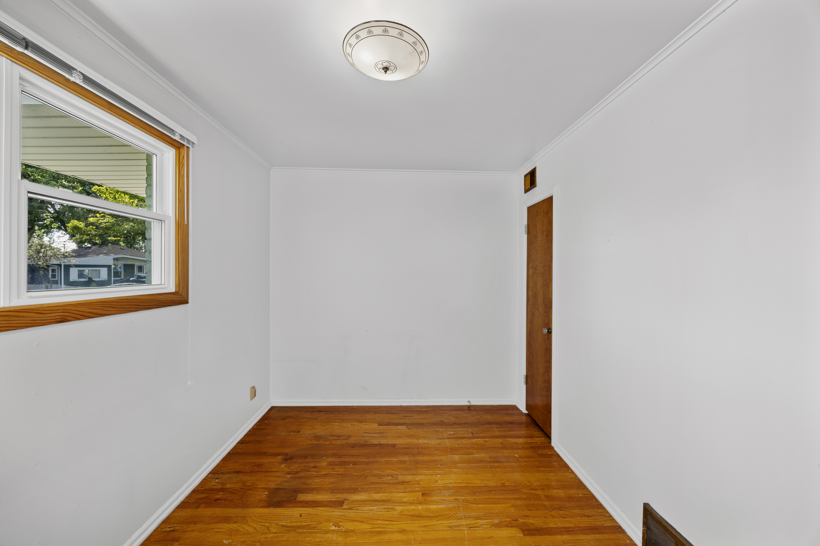 8100 S Kilpatrick Avenue, Chicago, IL 60652