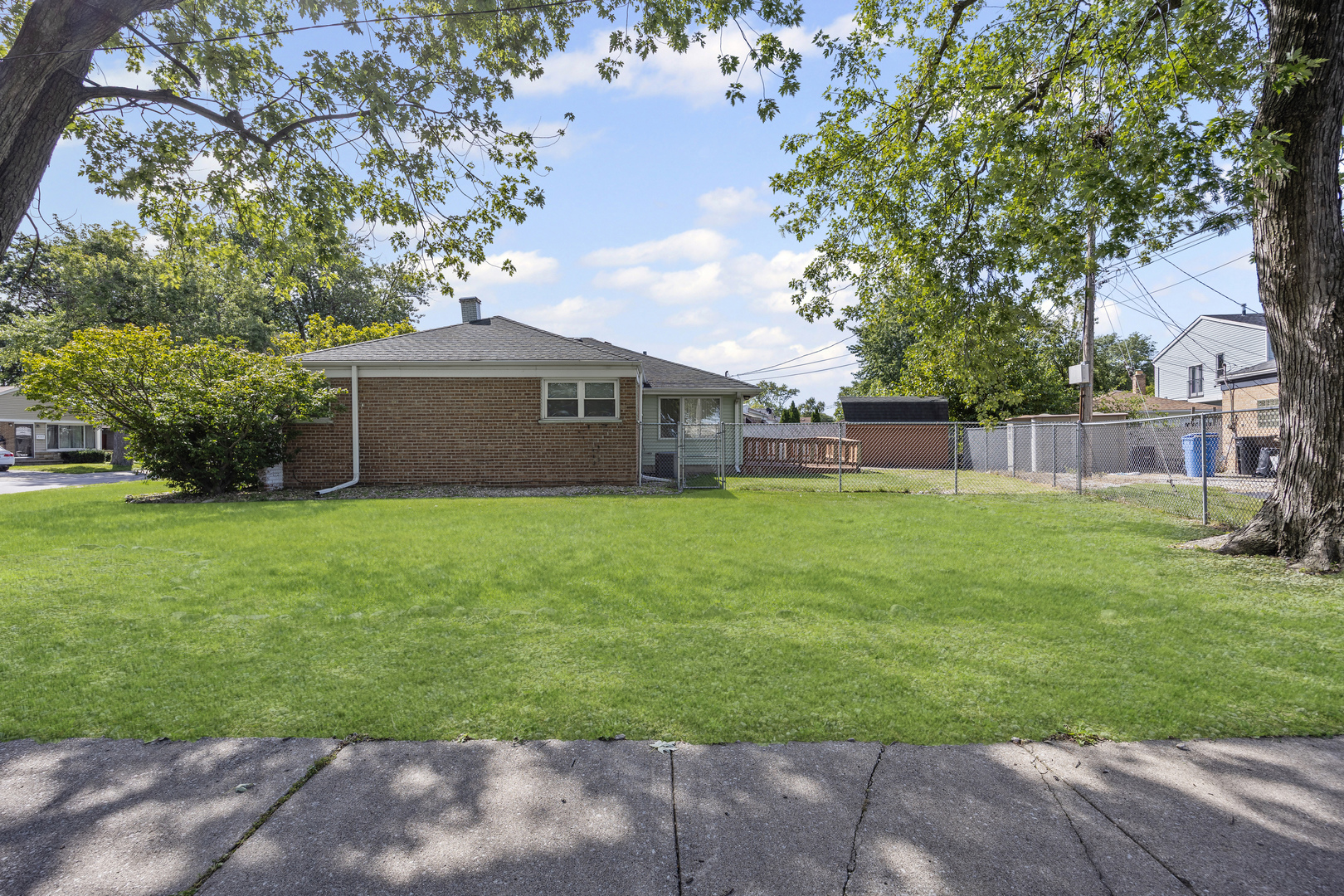 8100 S Kilpatrick Avenue, Chicago, IL 60652