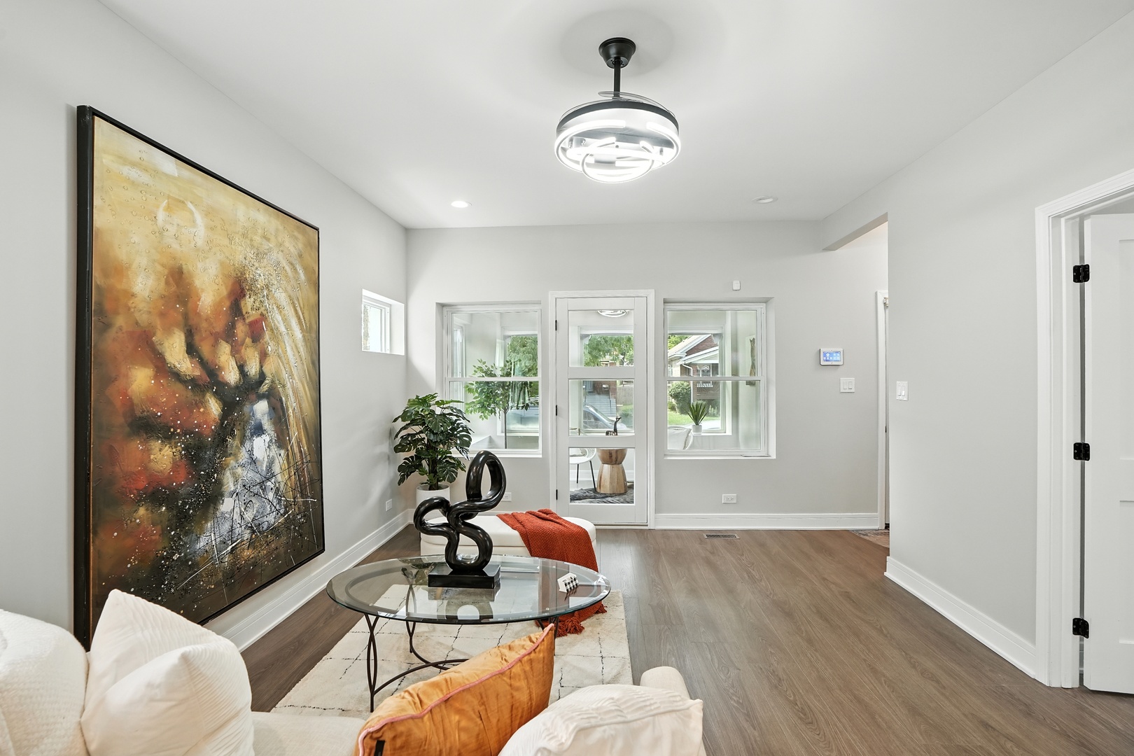 7943 S Bennett Avenue, Chicago, IL 60617
