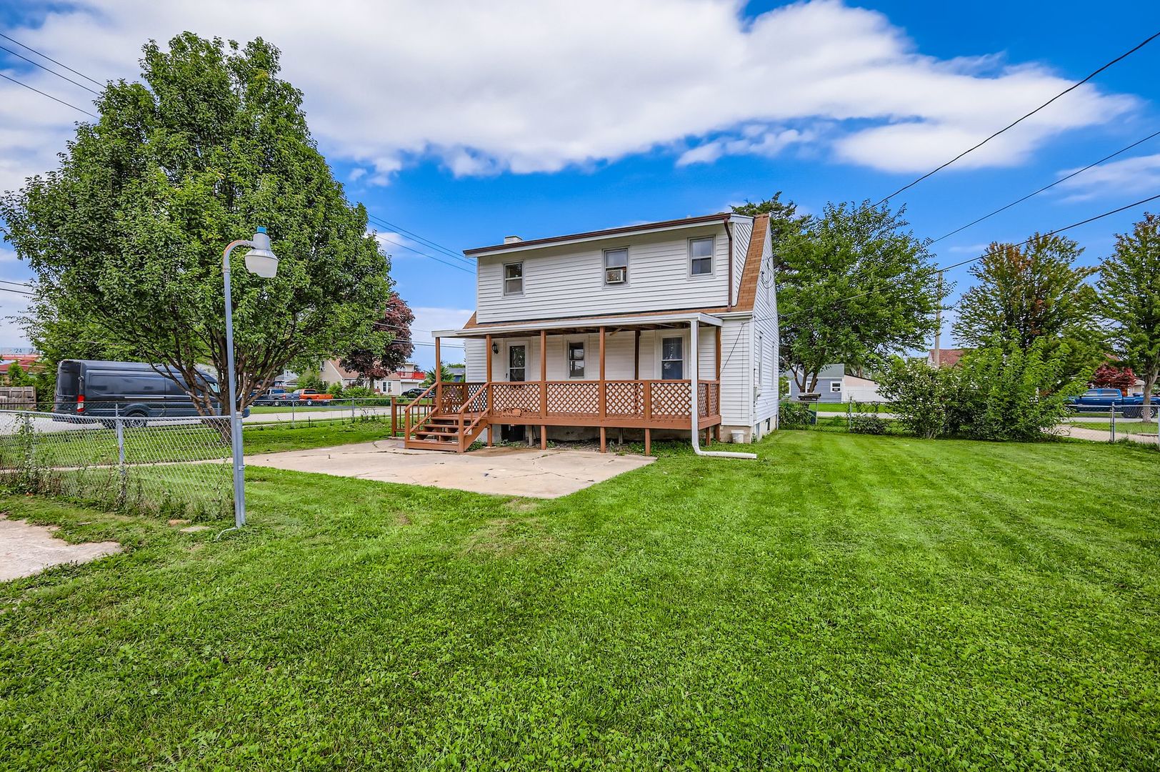 200 44th Avenue, Northlake, IL 60164