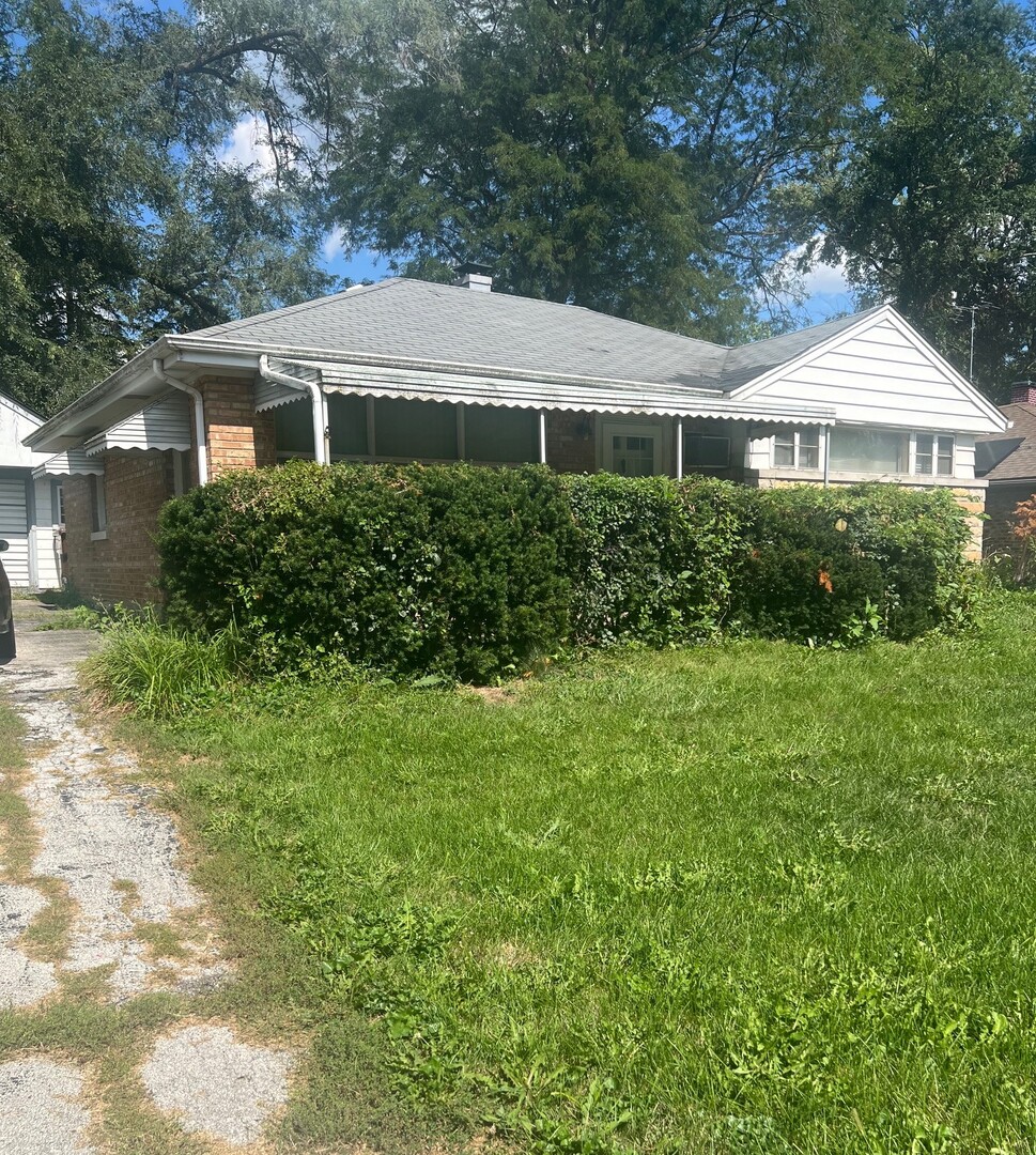 28 Apple Lane, Park Forest, IL 60466