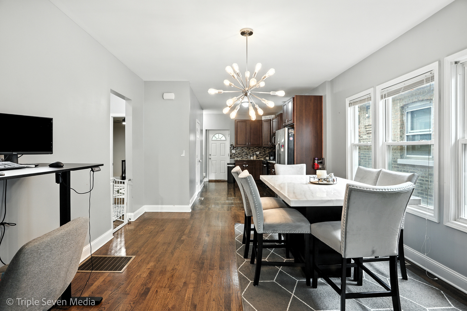 5006 W Wolfram Street, Chicago, IL 60641