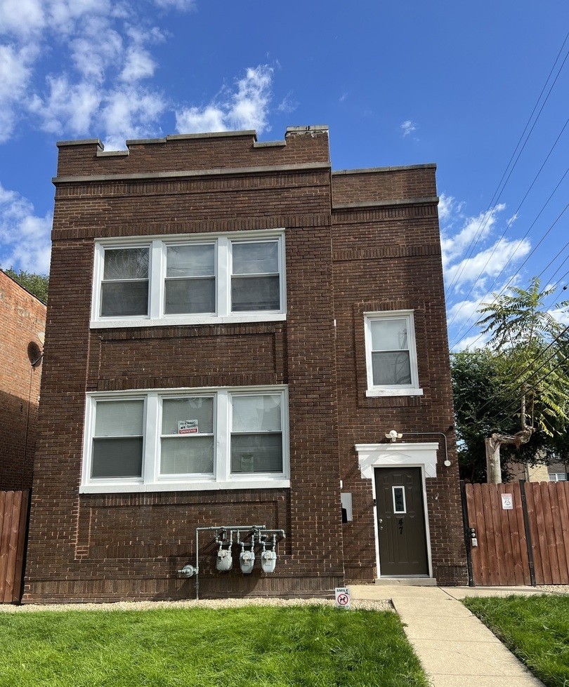47 S 20th Avenue #G, Maywood, IL 60153