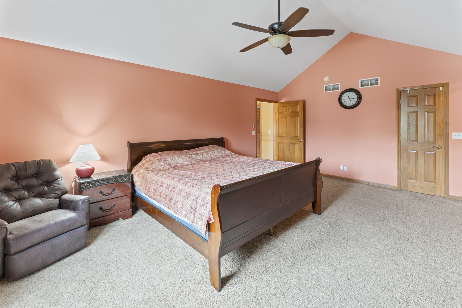 2524 Freeland Court, Naperville, IL 60564
