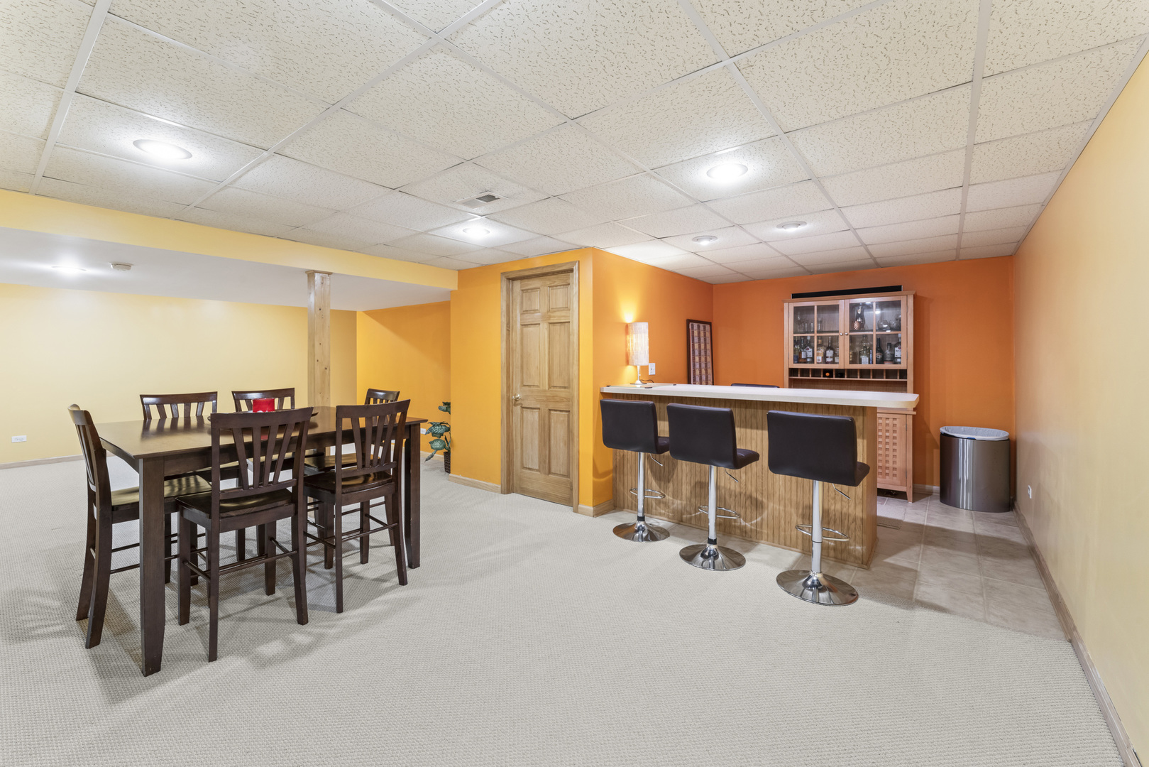 2524 Freeland Court, Naperville, IL 60564