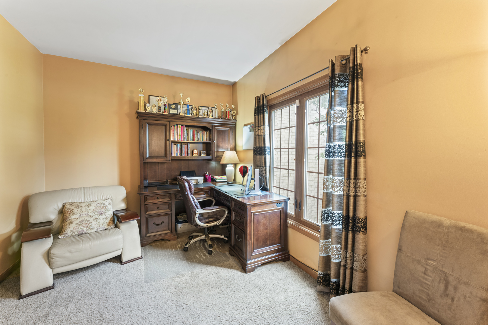2524 Freeland Court, Naperville, IL 60564