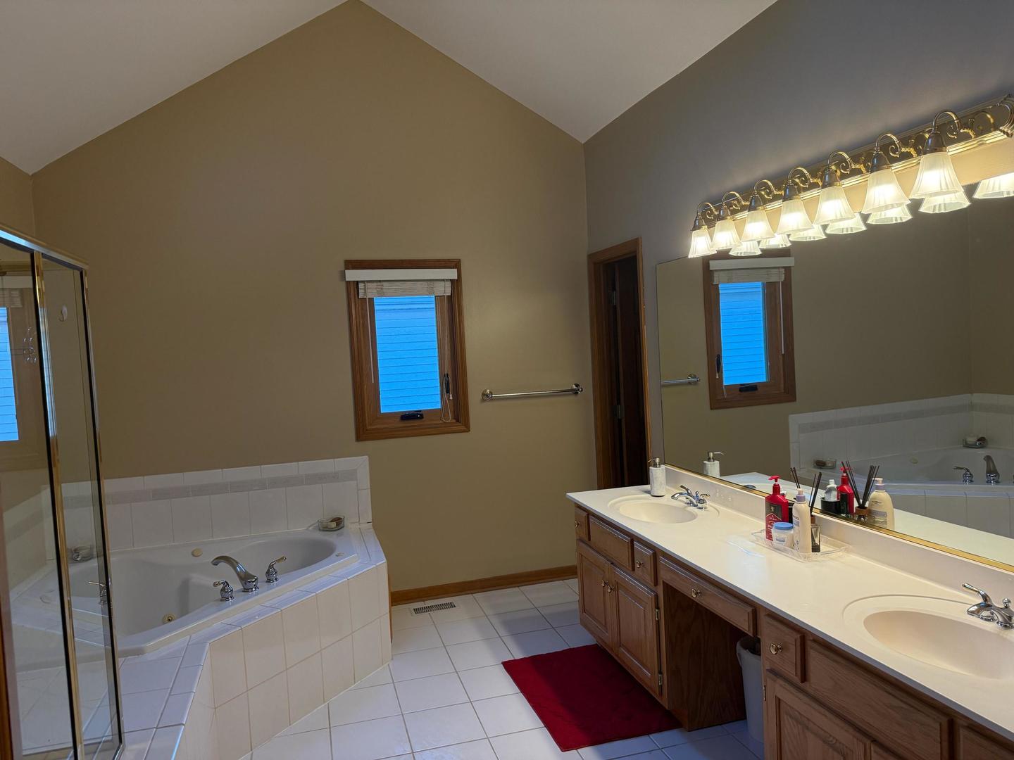 2524 Freeland Court, Naperville, IL 60564