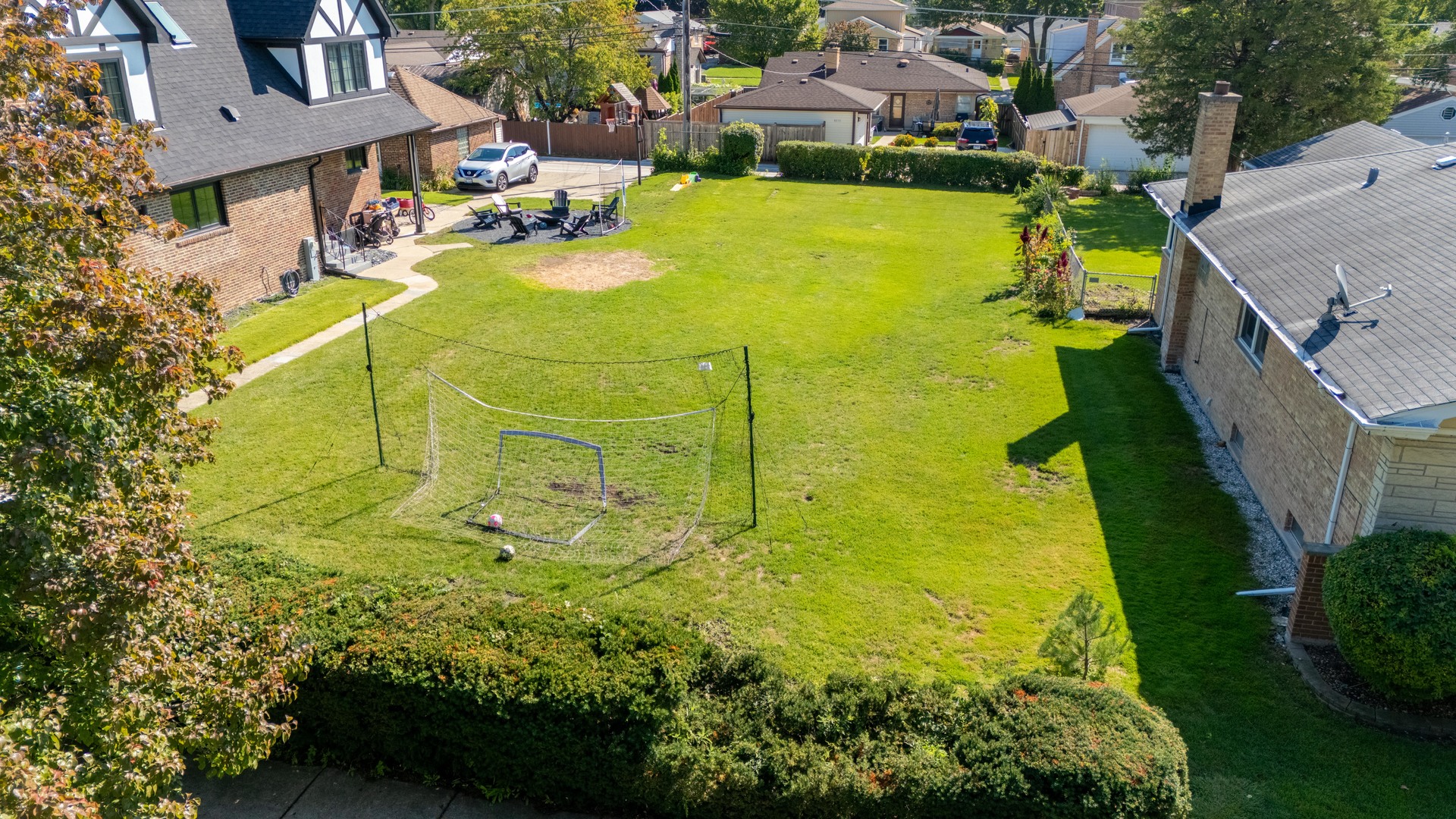 8041 N Merrill Street, Niles, IL 60714