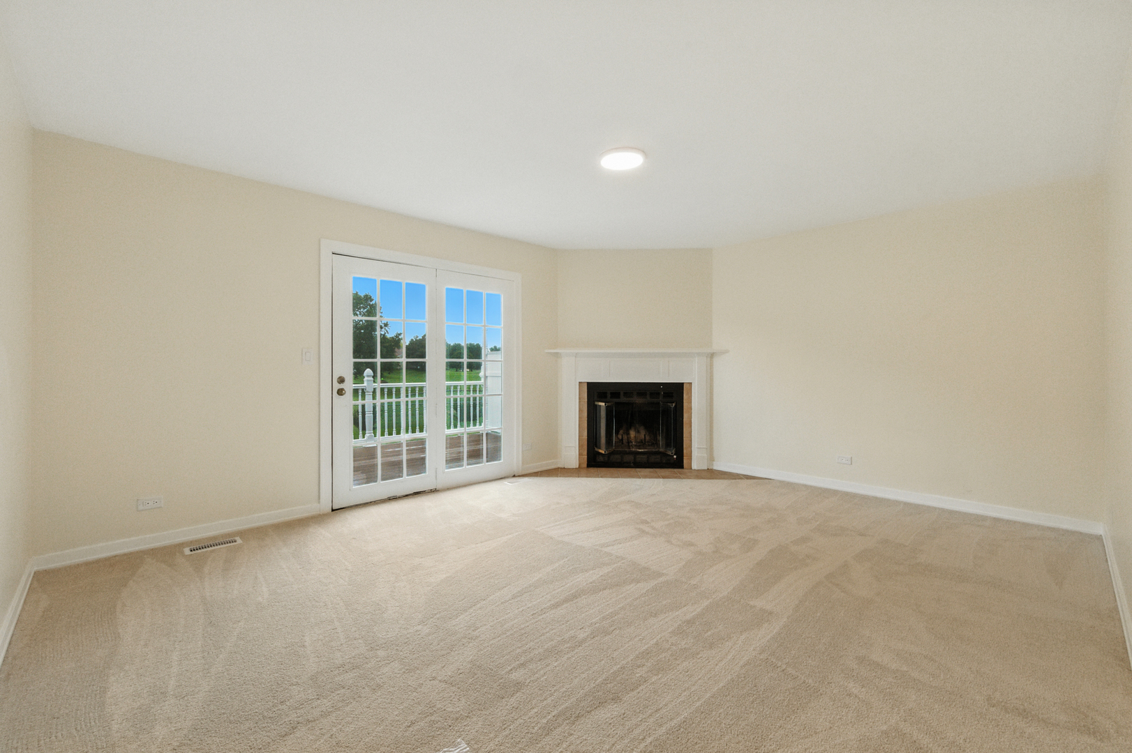 105 Abbeywood Circle, Streamwood, IL 60107