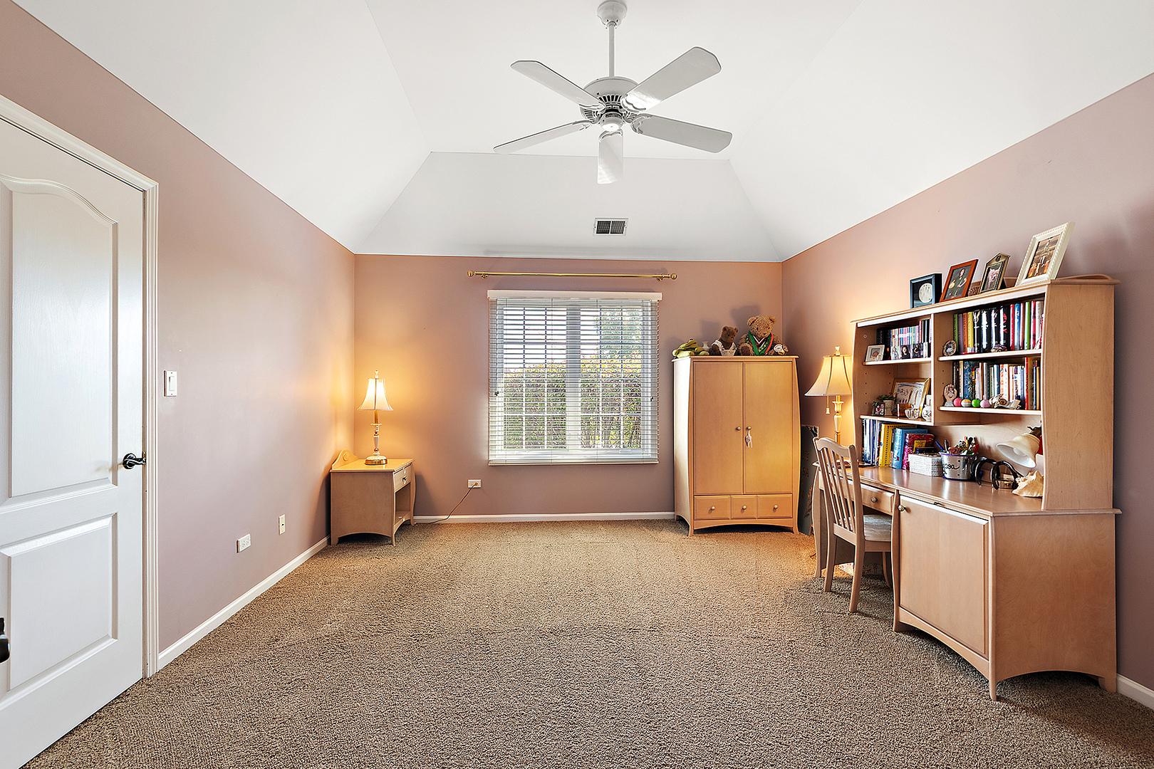 10908 Royal Glen Drive, Orland Park, IL 60467