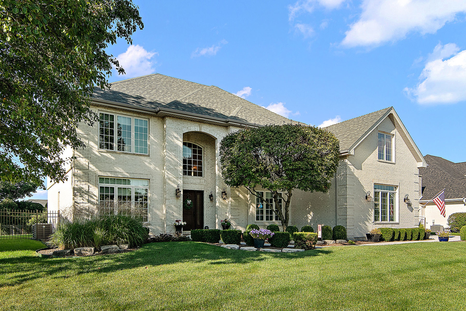 10908 Royal Glen Drive, Orland Park, IL 60467