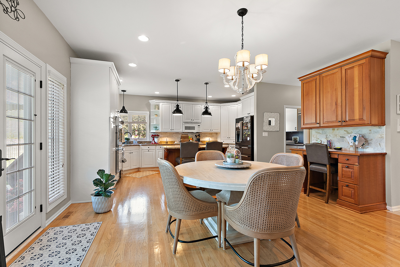 10908 Royal Glen Drive, Orland Park, IL 60467