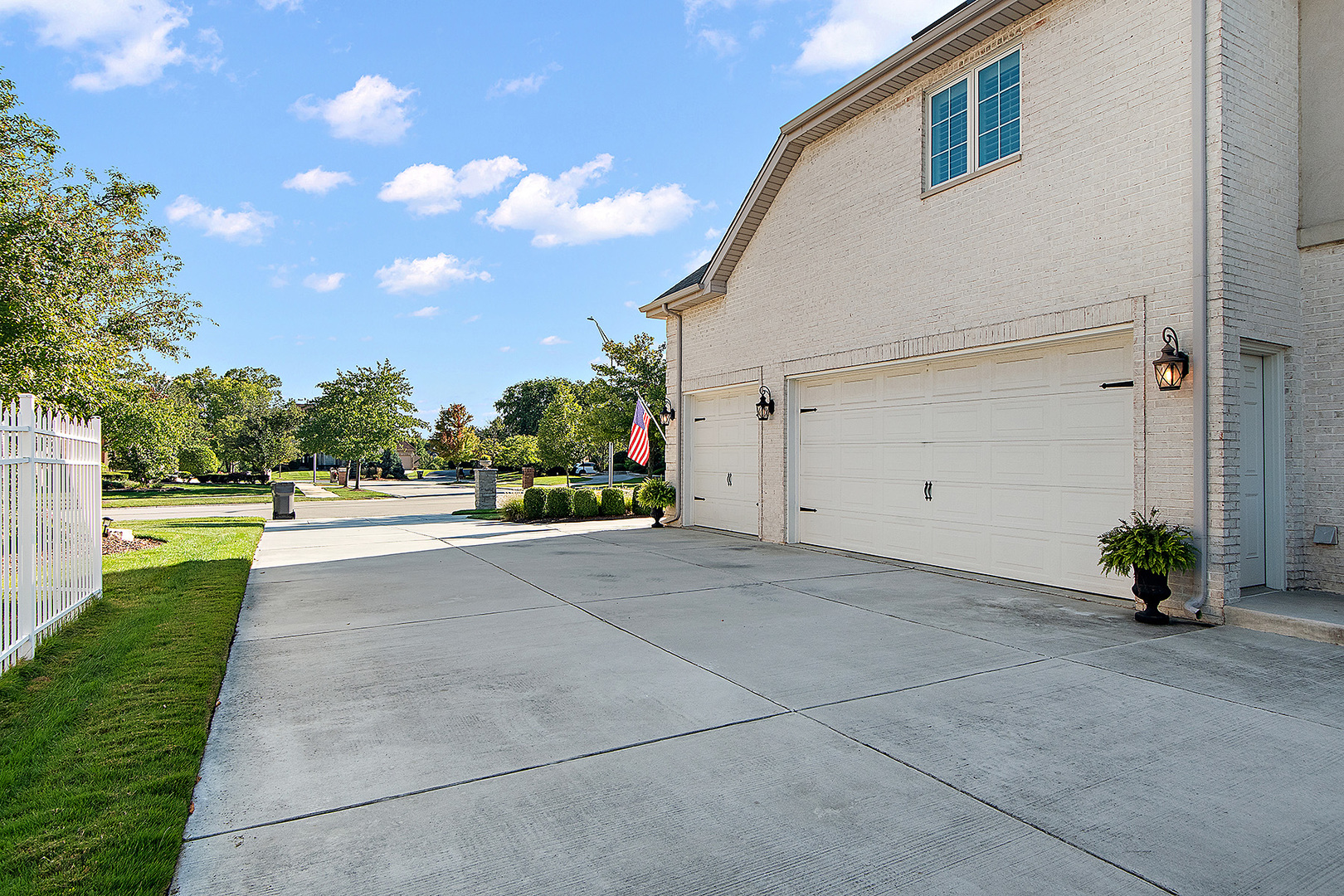 10908 Royal Glen Drive, Orland Park, IL 60467