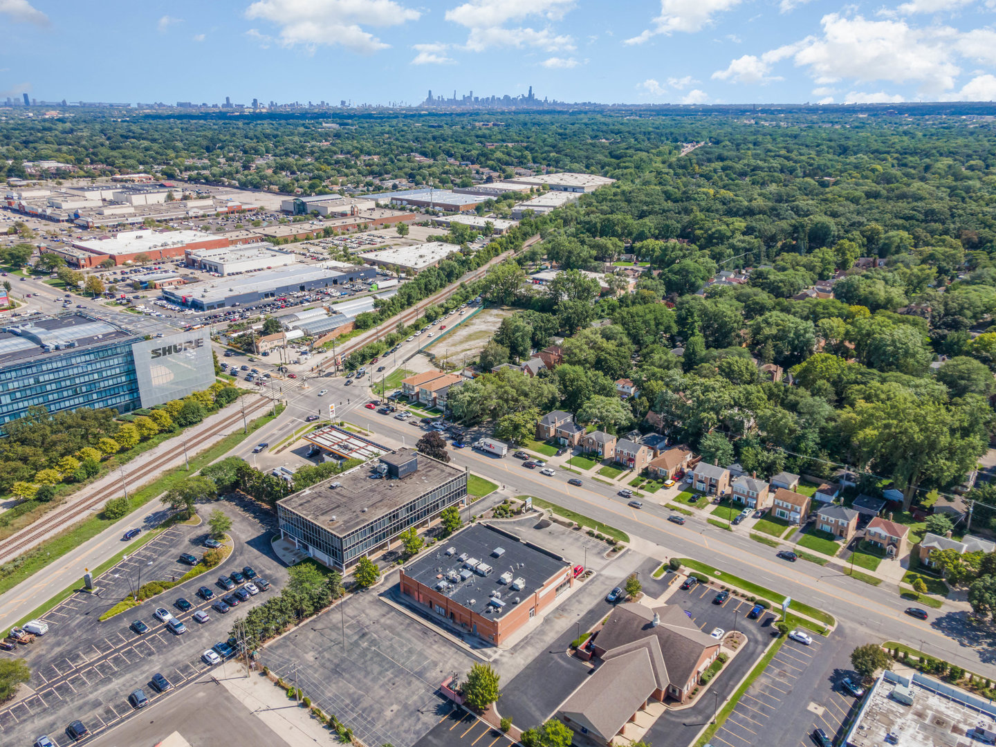 5942-5948 W Touhy Avenue, Niles, IL 60714