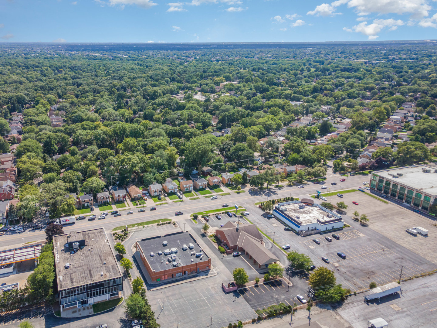5942-5948 W Touhy Avenue, Niles, IL 60714