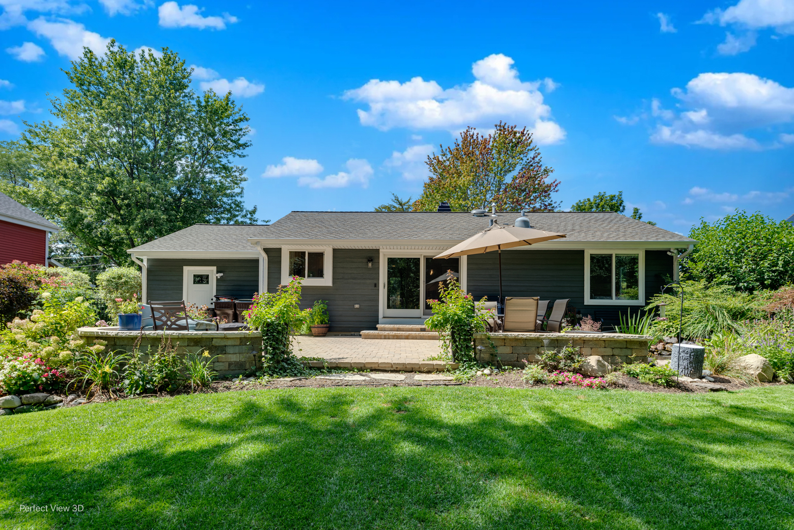 57 Pine Tree Row, Lake Zurich, IL 60047