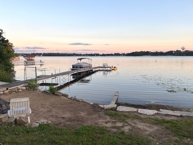 57 Pine Tree Row, Lake Zurich, IL 60047