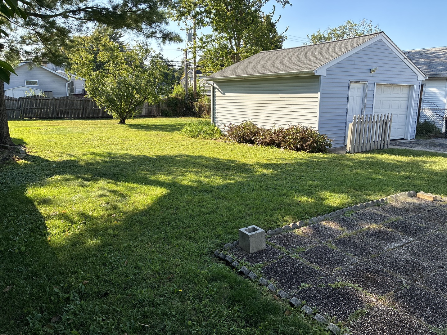 4028 N Park Street, Westmont, IL 60559