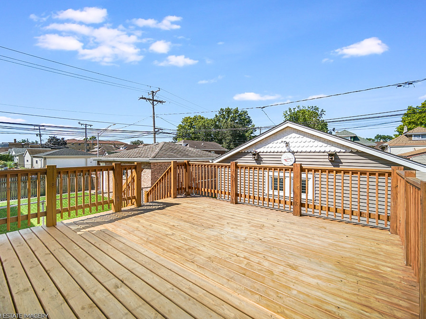 2702 N 76th Avenue, Elmwood Park, IL 60707