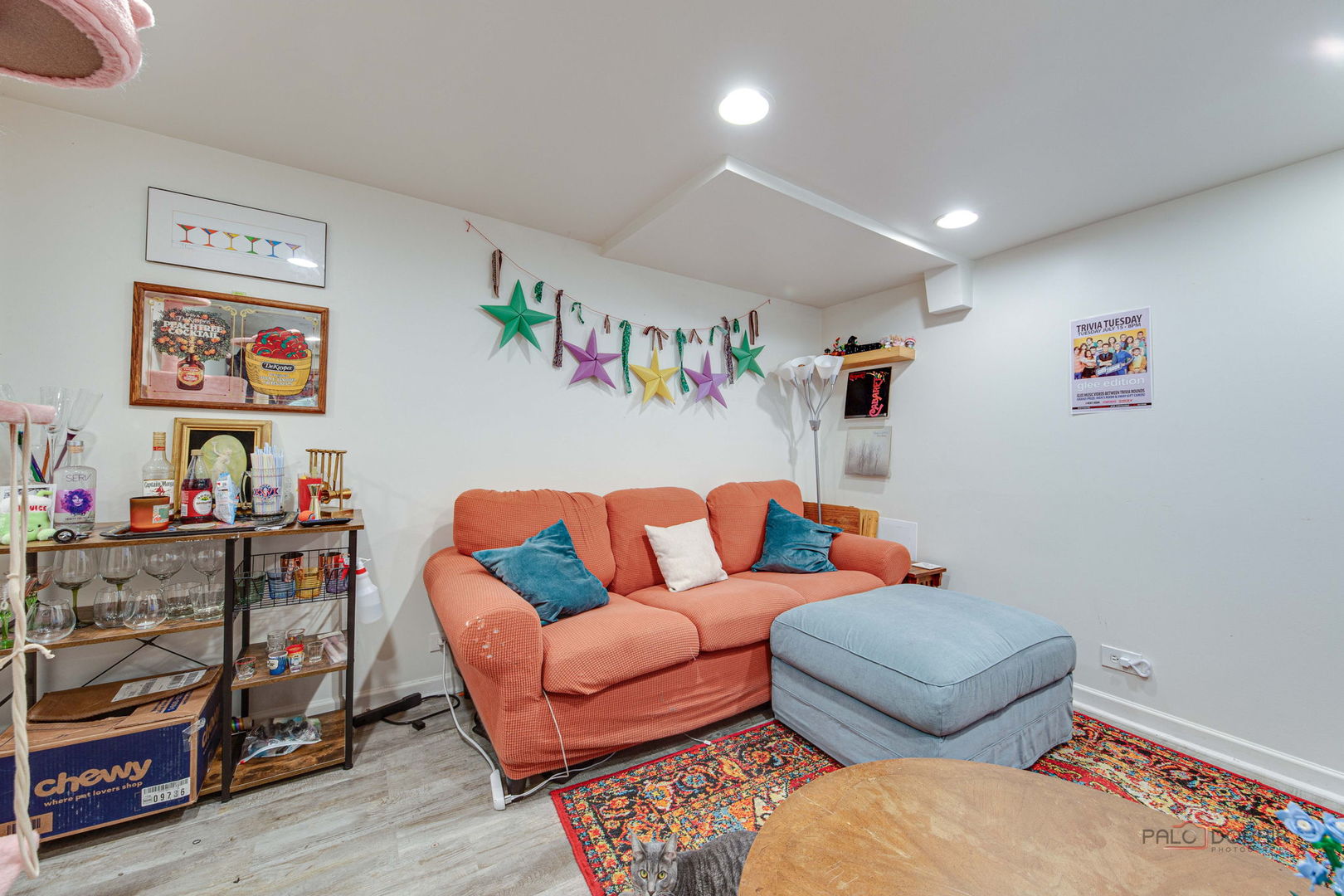 902 W Newport Avenue, Chicago, IL 60657